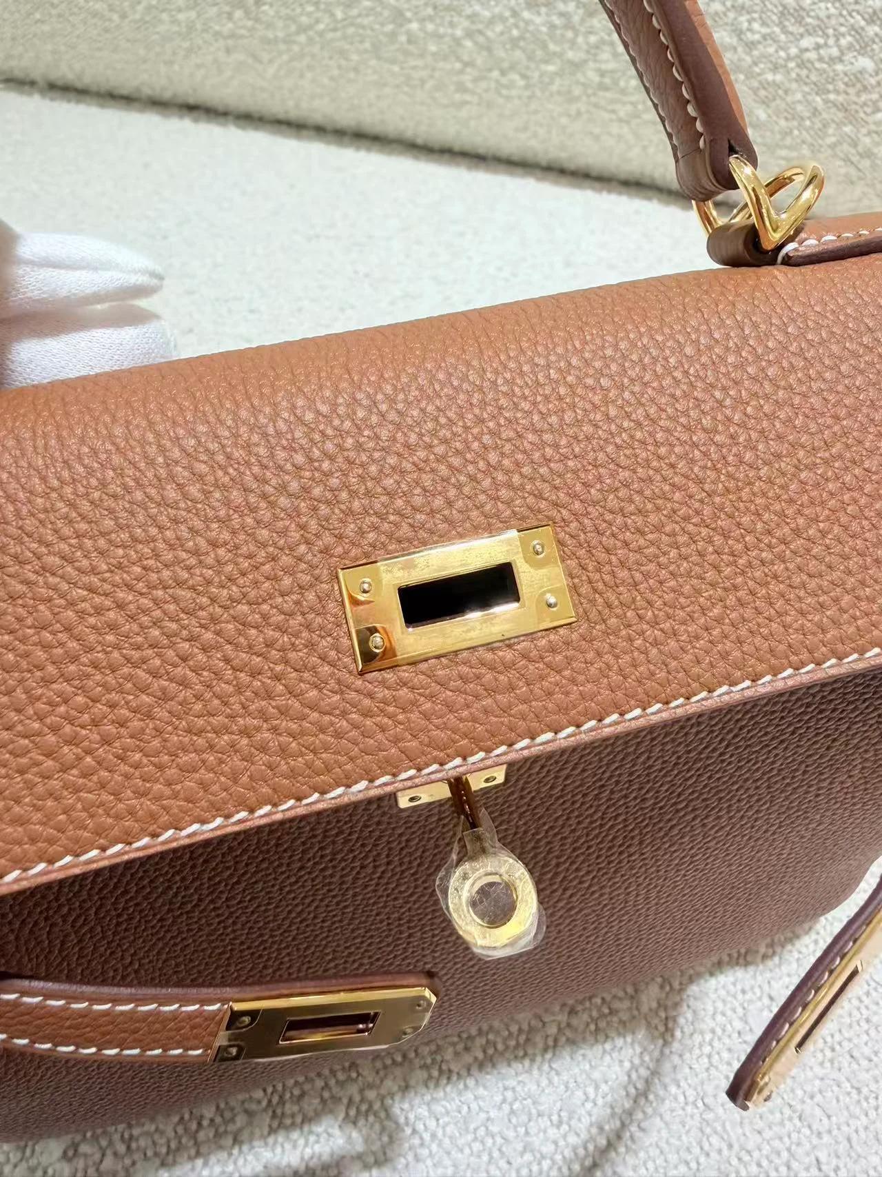 Unused ( Rank NS ) HERMÈS Kelly 25 Gold (37) Togo Gold hardware K (2025) - 19
