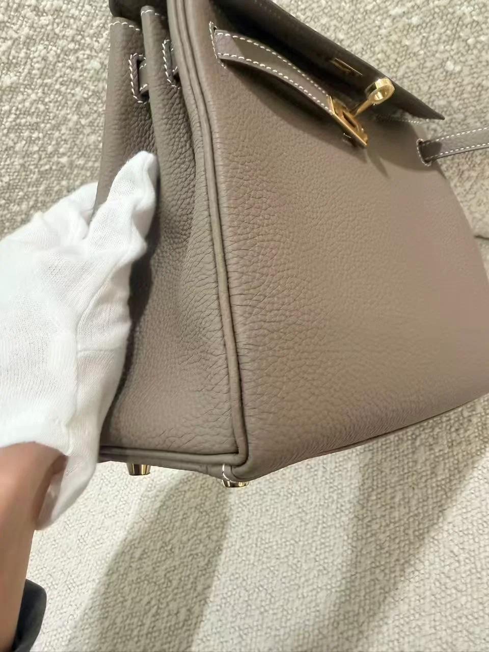 Brand New ( Rank N ) HERMÈS Kelly 25 Etoupe (18) Togo Gold hardware G (2026) - 16