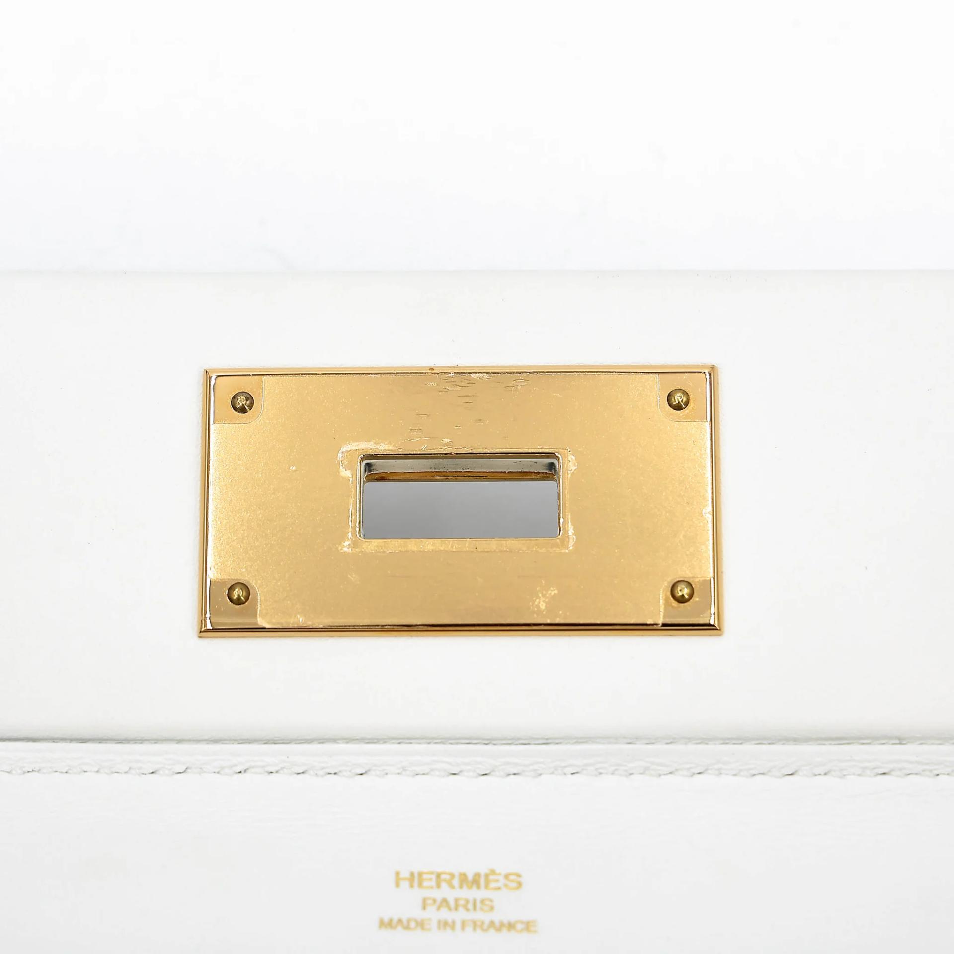 Very Good ( Rank A) HERMÈS 24/24 - 21 mini White (01) Evercolor Swift Gold hardware W (2024) - 15
