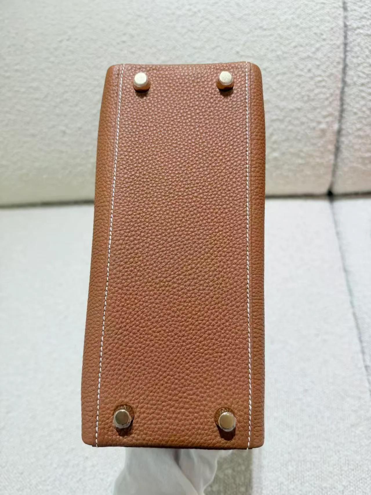 Unused ( Rank NS ) HERMÈS Kelly 25 Gold (37) Togo Gold hardware K (2025) - 8