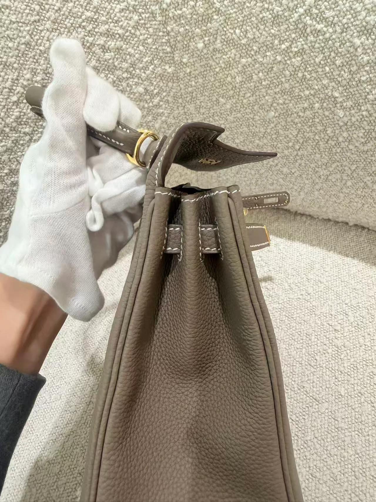 Brand New ( Rank N ) HERMÈS Kelly 25 Etoupe (18) Togo Gold hardware G (2026) - 13