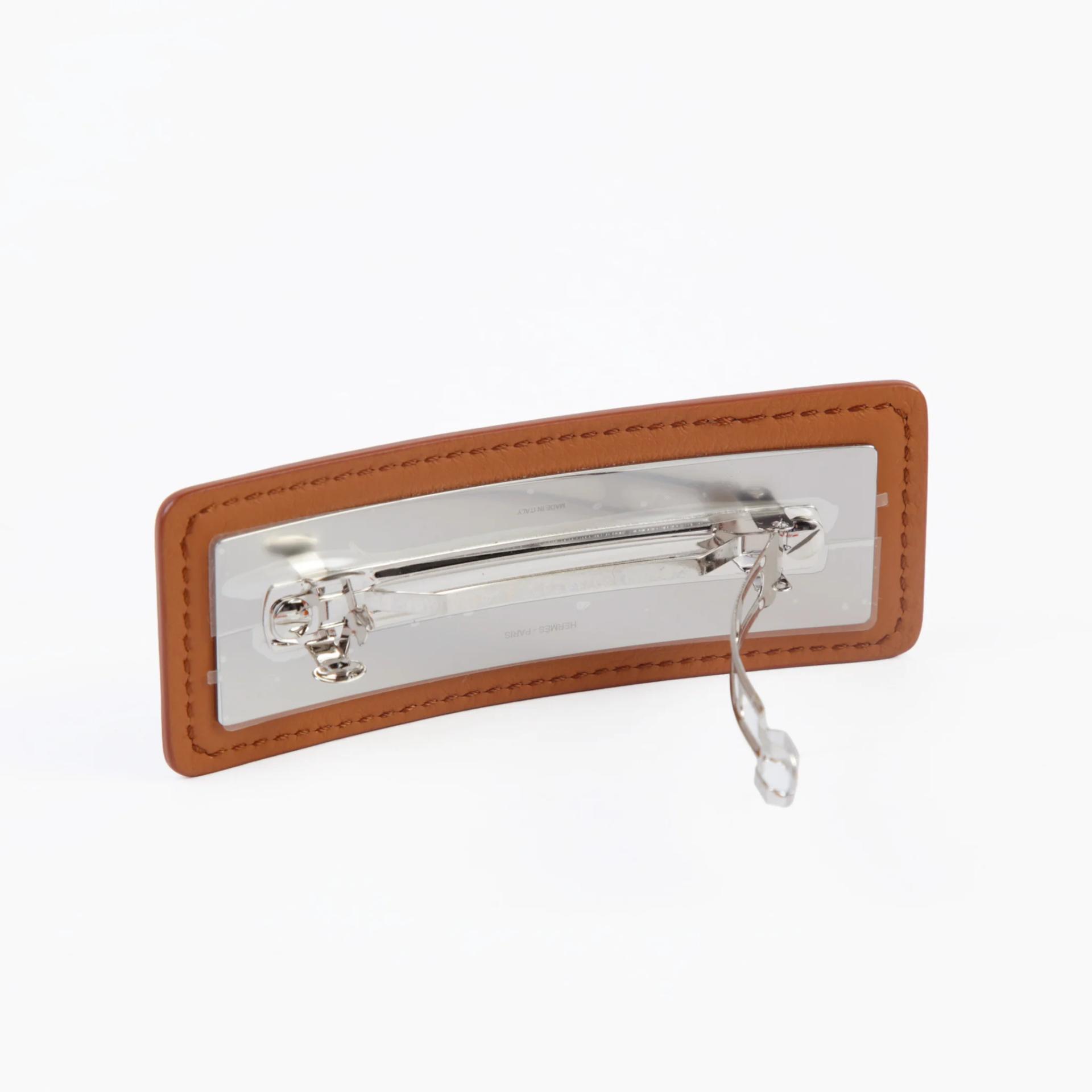 Unused ( Rank NS ) HERMÈS Barrette Glen PM hair clip Gold (37) Craie (10) Swift Palladium hardware - 3