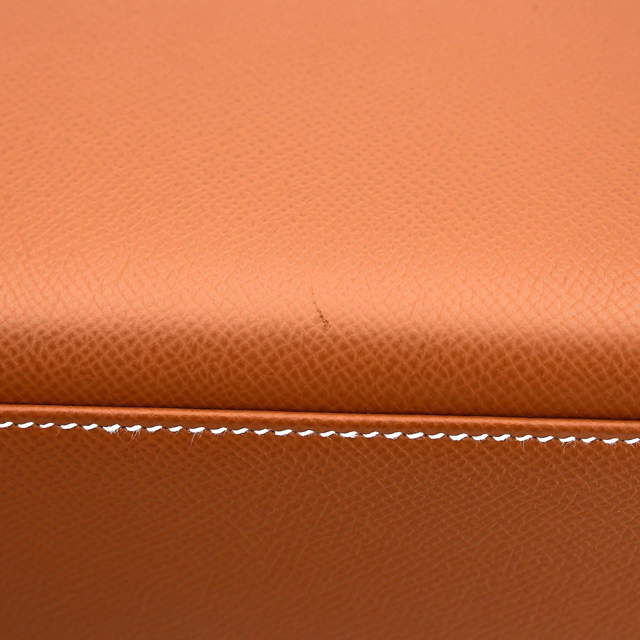 Very Good ( Rank A) HERMÈS Kelly 32 Sellier Gold (37) Epsom Gold hardware B (2023) - 12