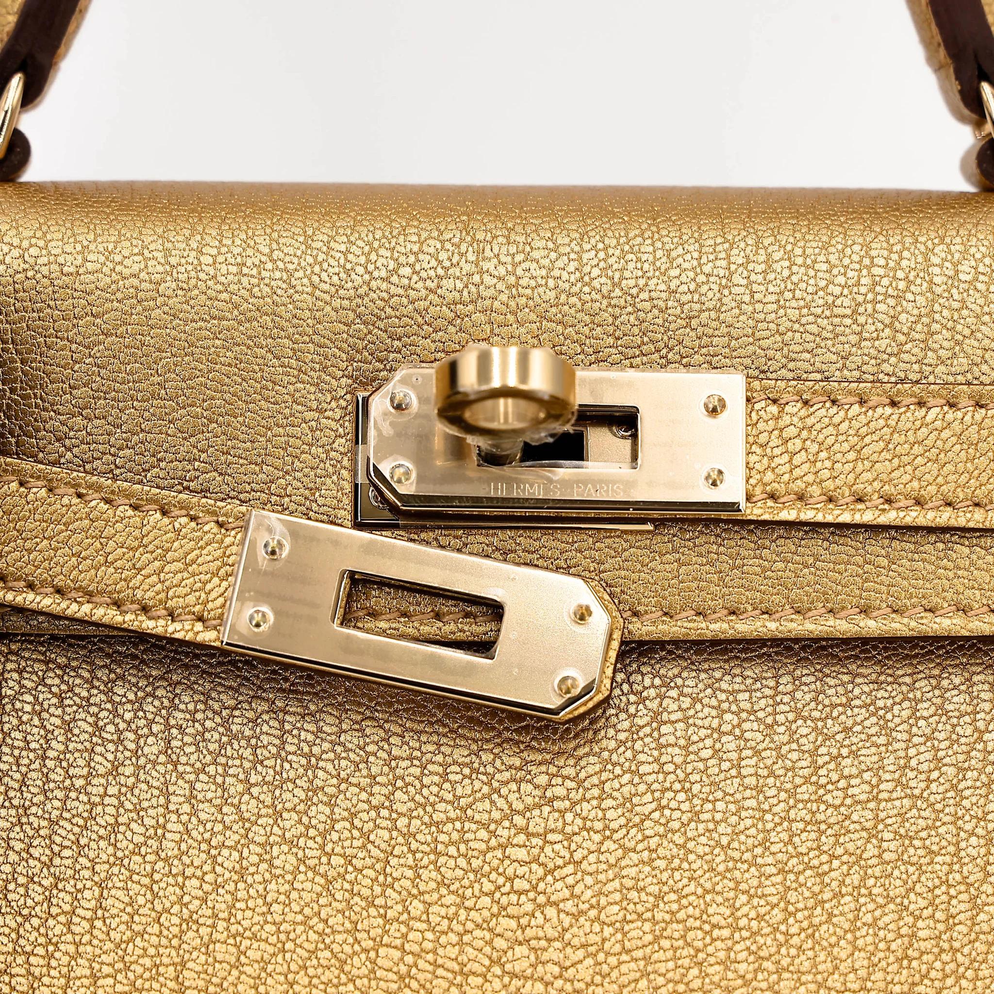 Brand New ( Rank N ) HERMÈS Mini Kelly II Dore (Y9) Chamkilight Permabrass hardware K (2025) - 8