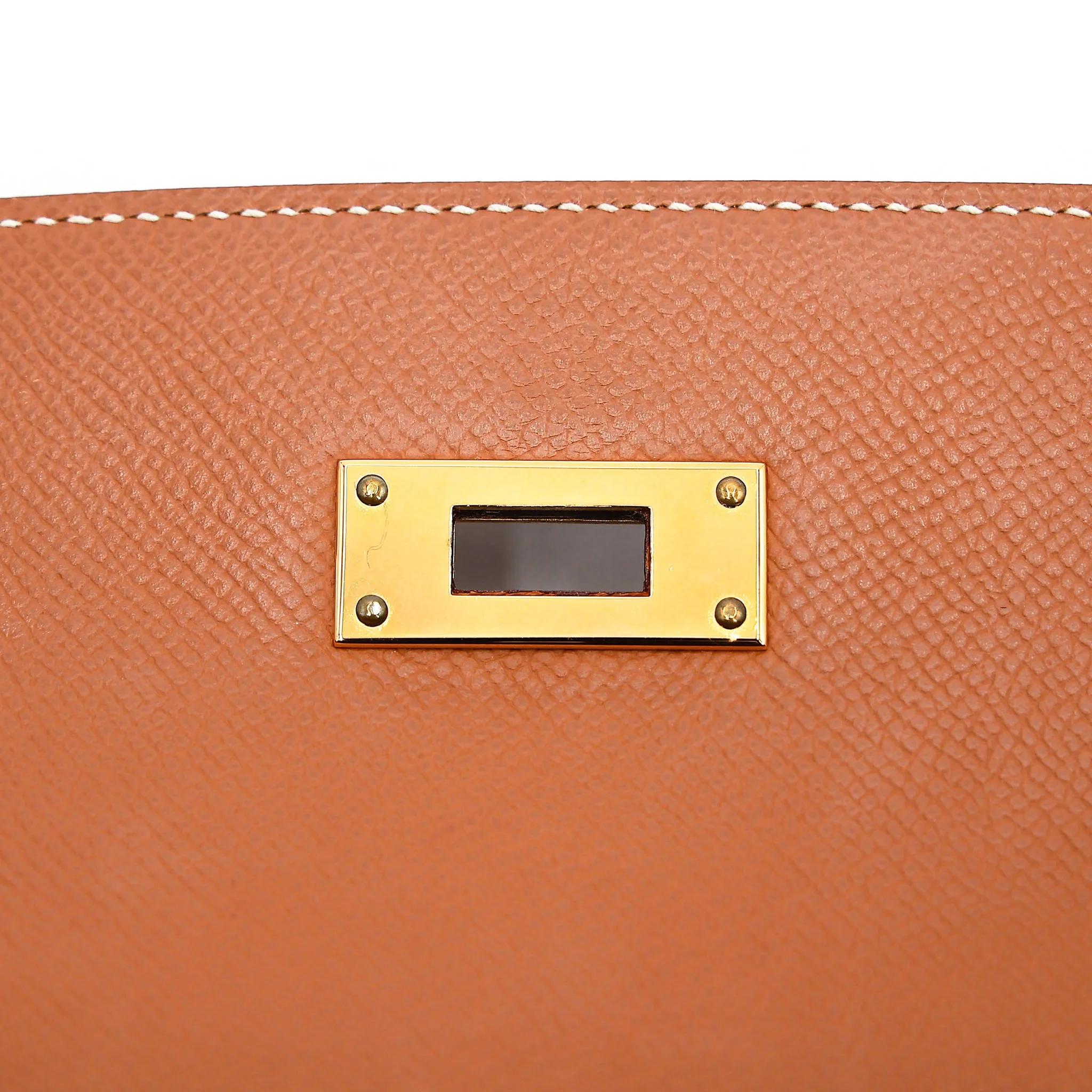 Very Good ( Rank A) HERMÈS Kelly 32 Sellier Gold (37) Epsom Gold hardware B (2023) - 16