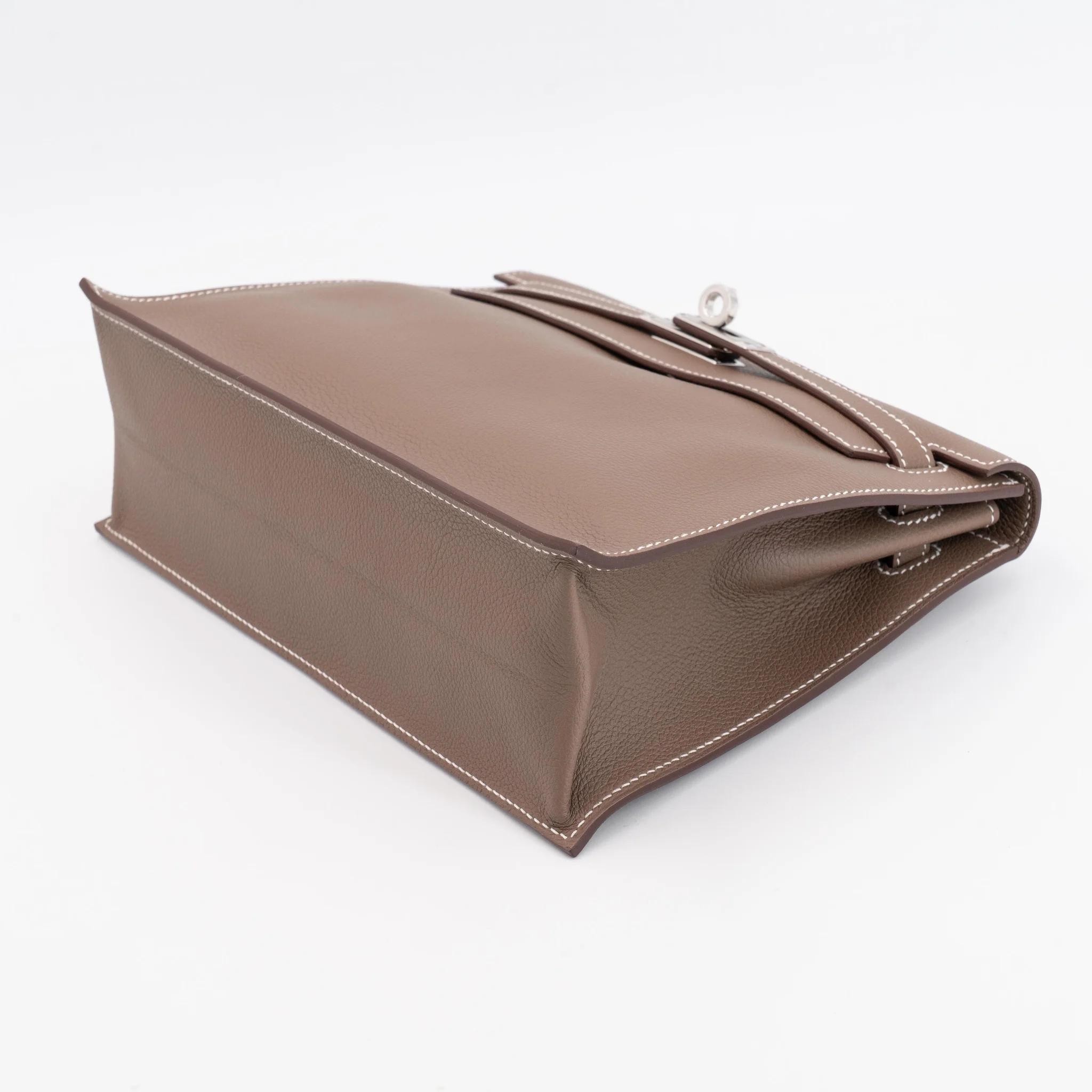Brand New ( Rank N ) HERMÈS Kelly Danse Verso Etoupe (18) New Vert Fonce (04) Evercolor Palladium hardware G (2026) - 5