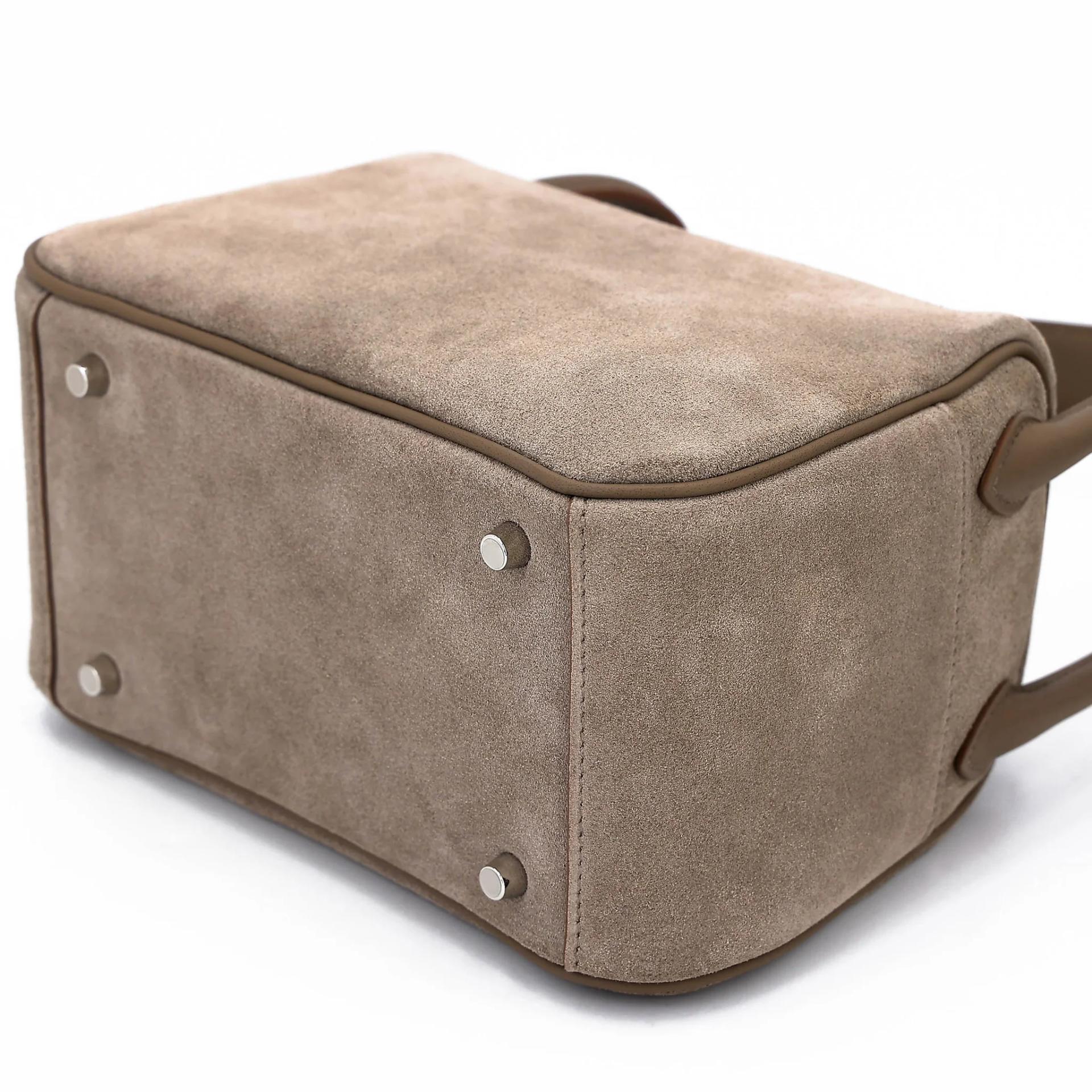 Brand New ( Rank N ) HERMÈS Mini Lindy II Etoupe (18) Grizzly Swift Palladium hardware G (2026) - 6
