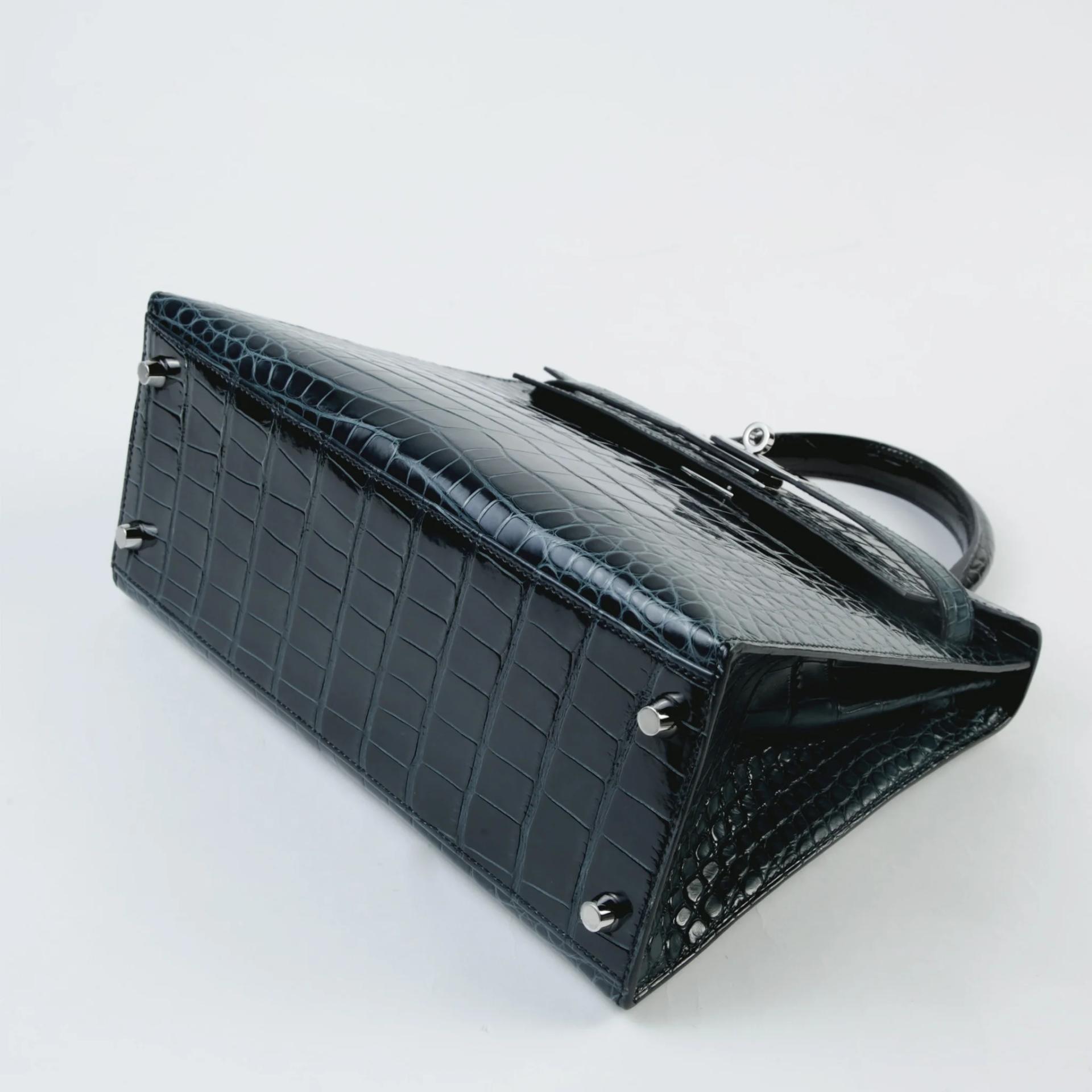 ランク A HERMÈS エルメス ケリー28 セリエ ヴェールルソー (V0) ヴェールボスフォール (W0) ブラック (89) クロコダイル アリゲーター リセ シルバー金具 Y刻印 (2020) - 5