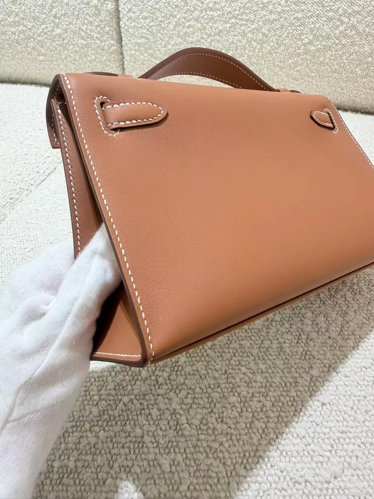 Brand New ( Rank N ) HERMÈS Kelly Pochette Gold (37) Swift Gold hardware G (2026) - 12