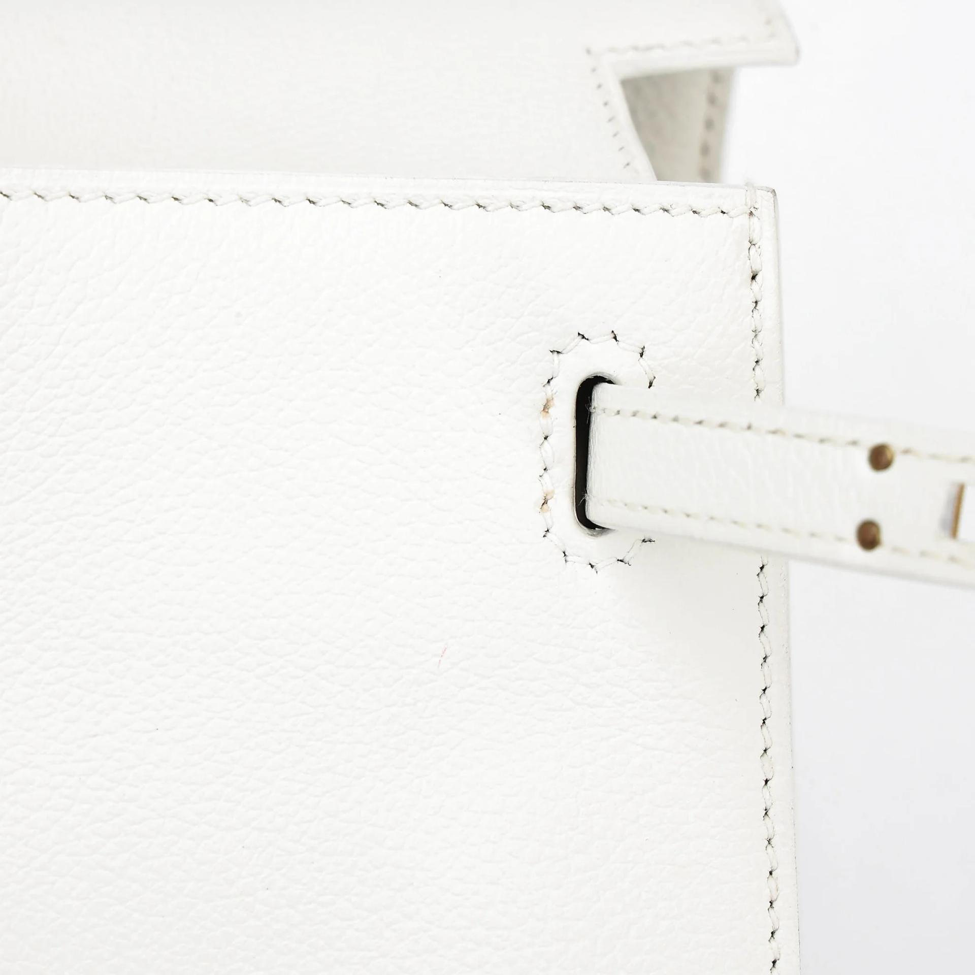 Very Good ( Rank A) HERMÈS Kelly Danse White (01) Evercolor Gold hardware U (2022) - 26