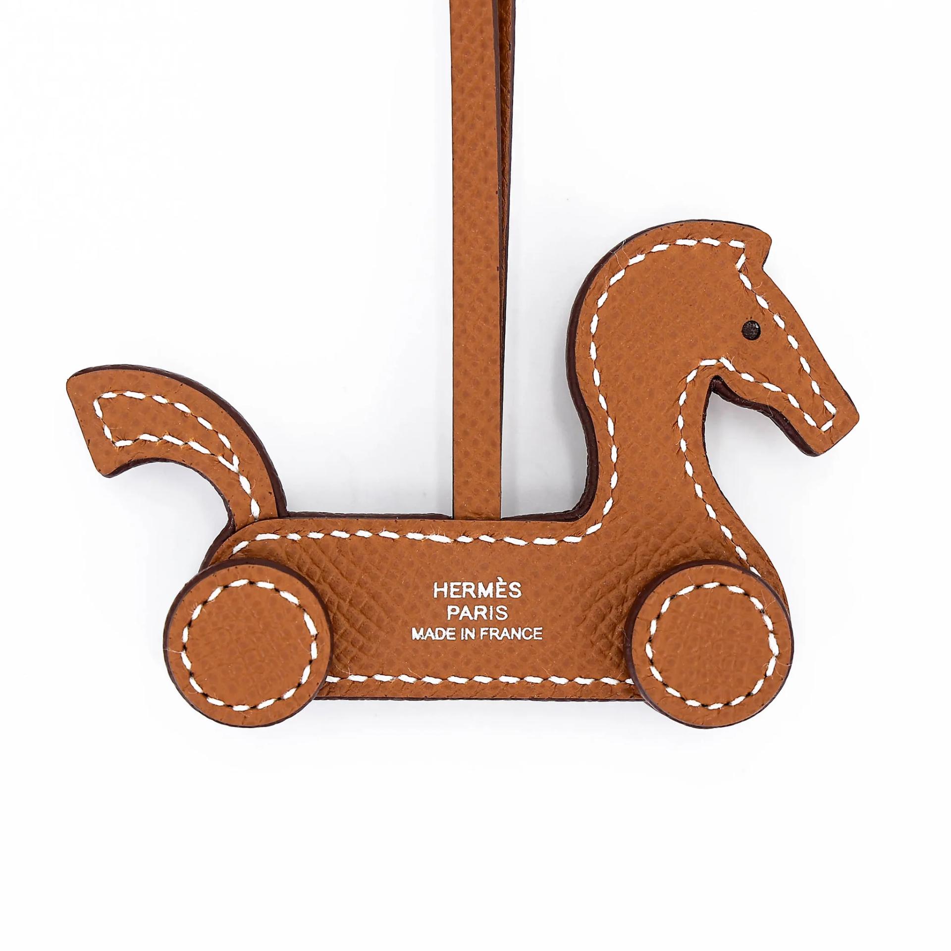 Brand New ( Rank N ) HERMÈS Cheval a Roulettes Charm Gold (37) Epsom G (2026) - 6