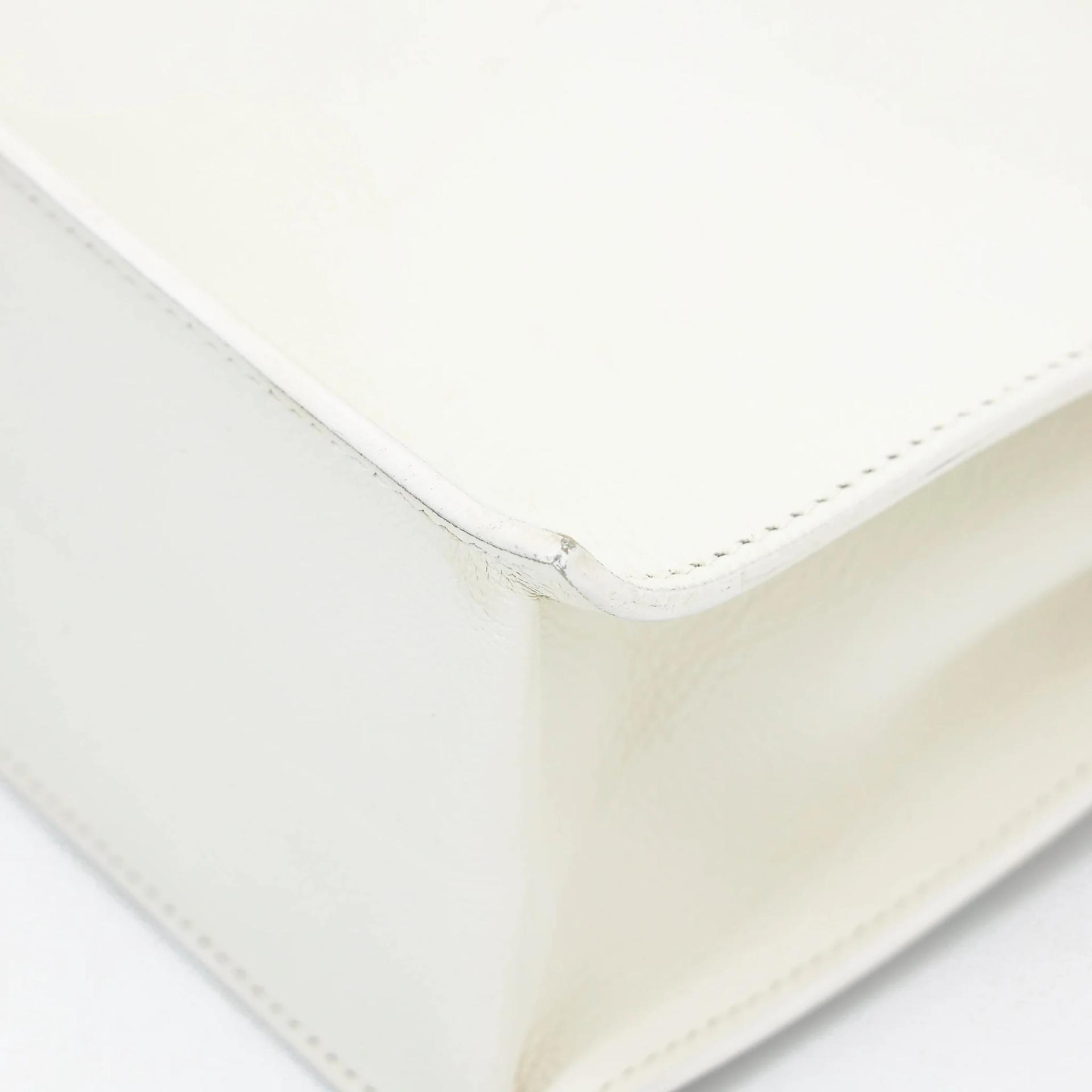 Very Good ( Rank A) HERMÈS Kelly Danse White (01) Evercolor Gold hardware U (2022) - 11