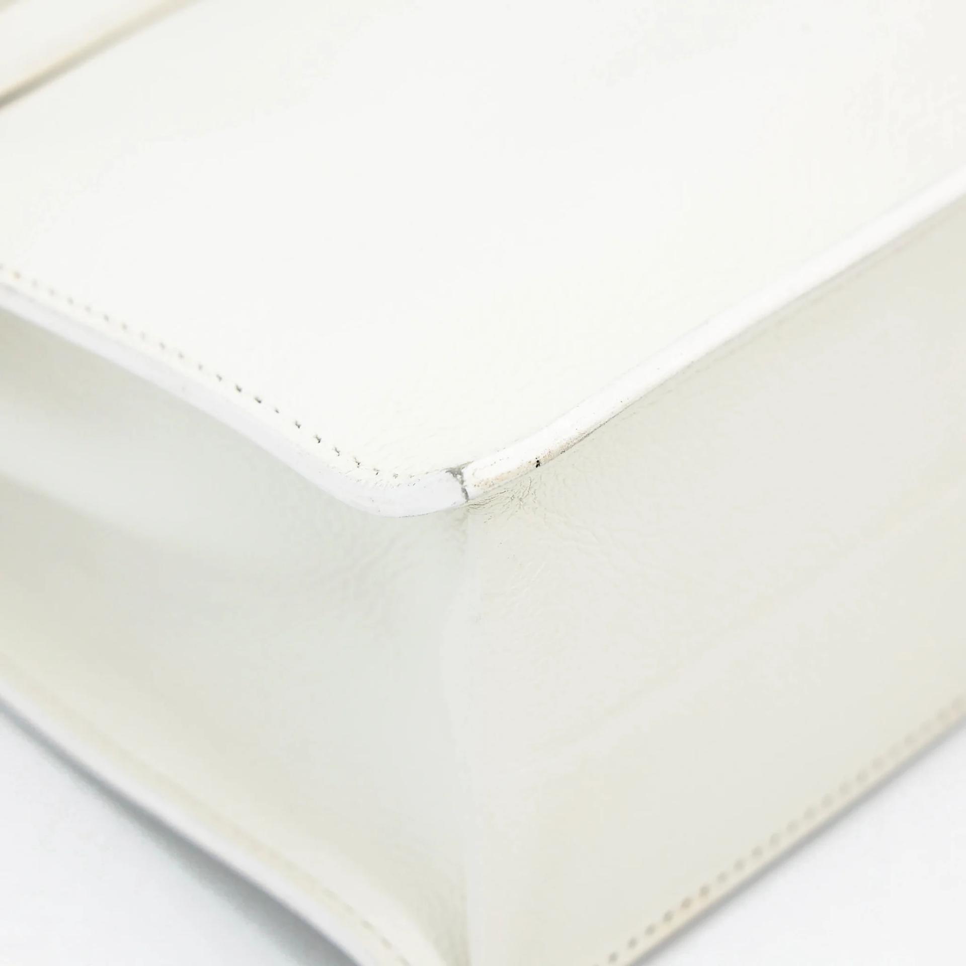 Very Good ( Rank A) HERMÈS Kelly Danse White (01) Evercolor Gold hardware U (2022) - 10