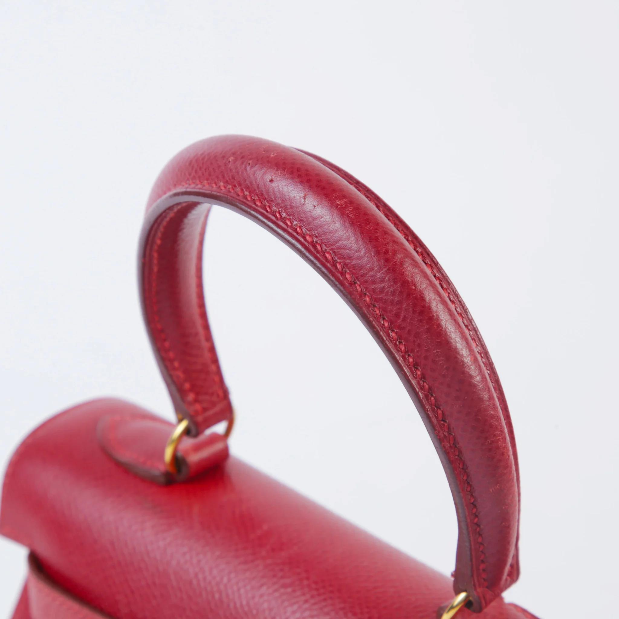 Good ( Rank AB) HERMÈS Vintage Mini Kelly 20 Rouge Vif (53) Gold hardware Circle Y (1995) - 3