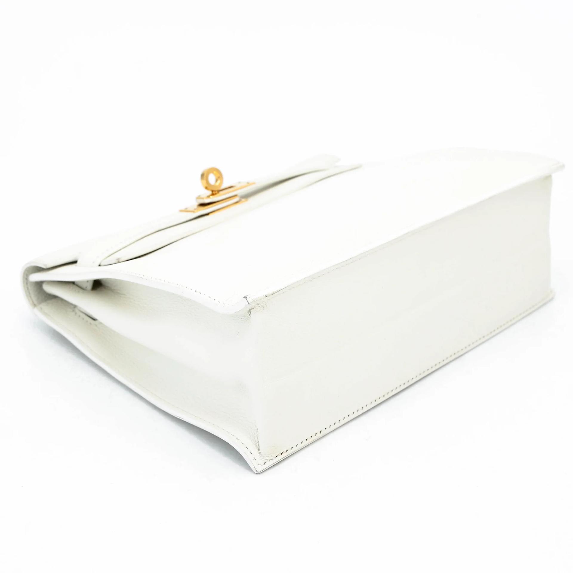 Very Good ( Rank A) HERMÈS Kelly Danse White (01) Evercolor Gold hardware U (2022) - 4