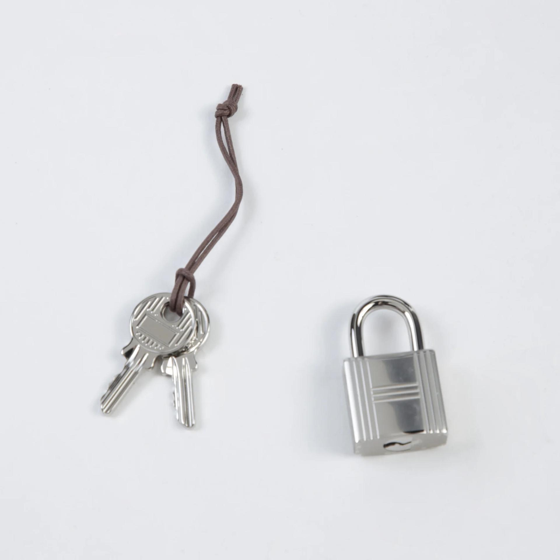 Brand New ( Rank N ) HERMÈS Picotin Lock PM Caban (3Y) Clemence Palladium hardware K (2025) - 12
