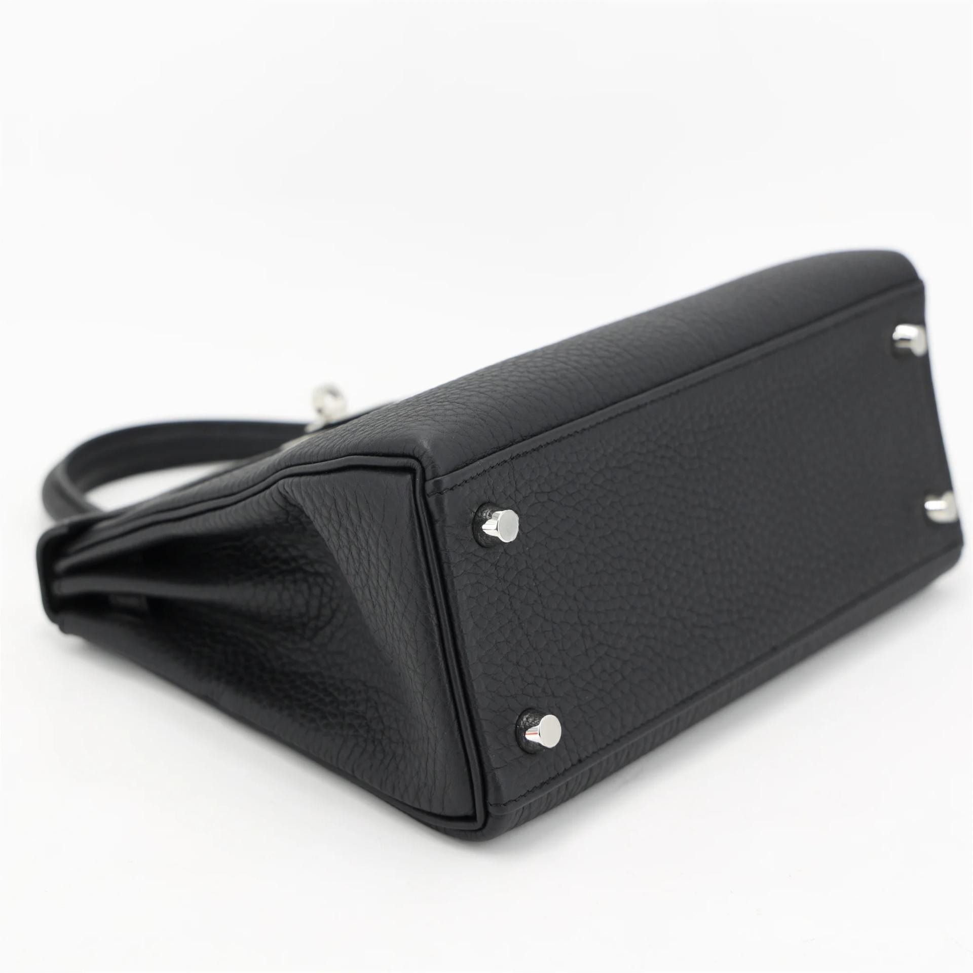 Brand New ( Rank N ) HERMÈS Kelly 25 Noir (89) Togo Palladium hardware G (2026) - 4