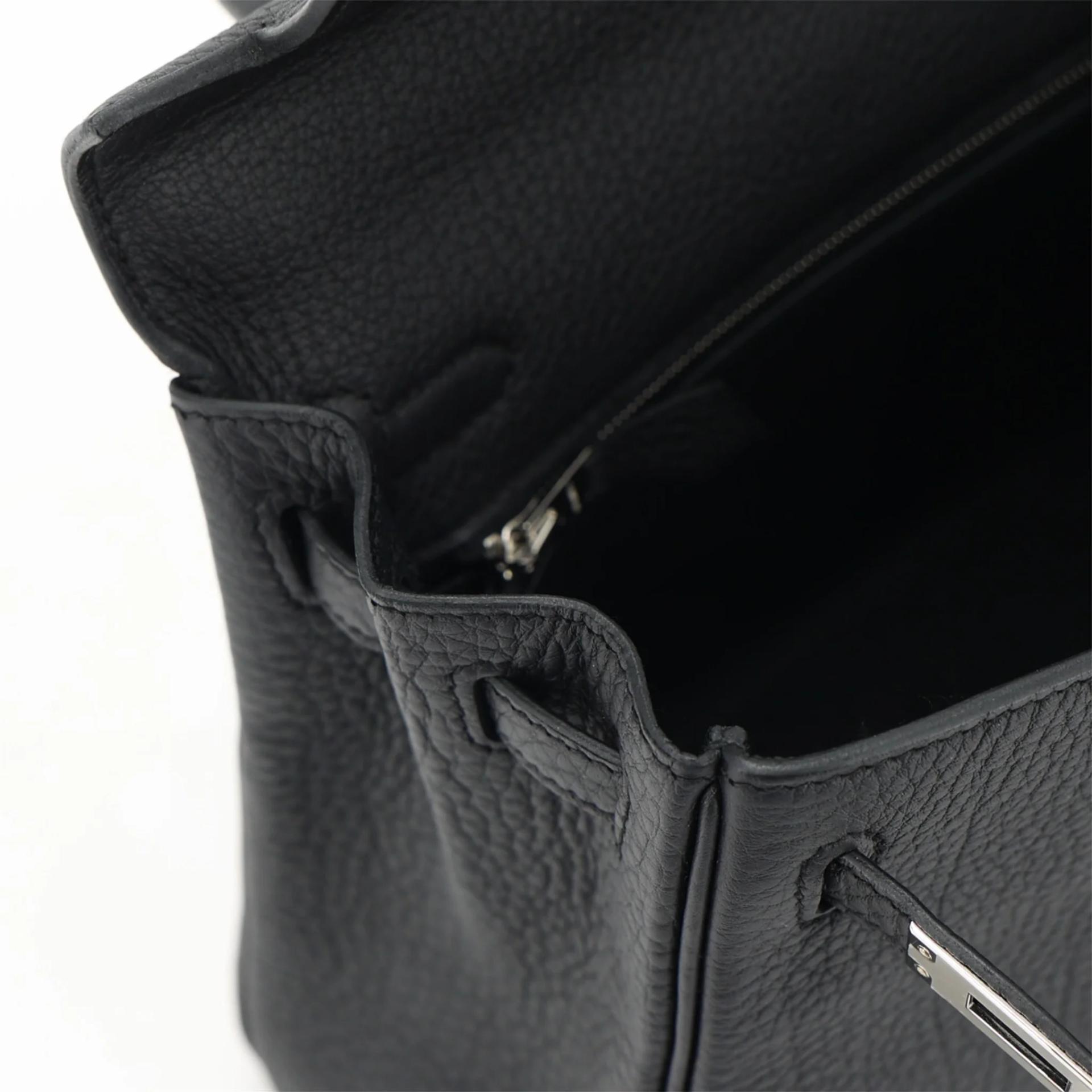 Brand New ( Rank N ) HERMÈS Kelly 25 Noir (89) Togo Palladium hardware G (2026) - 12