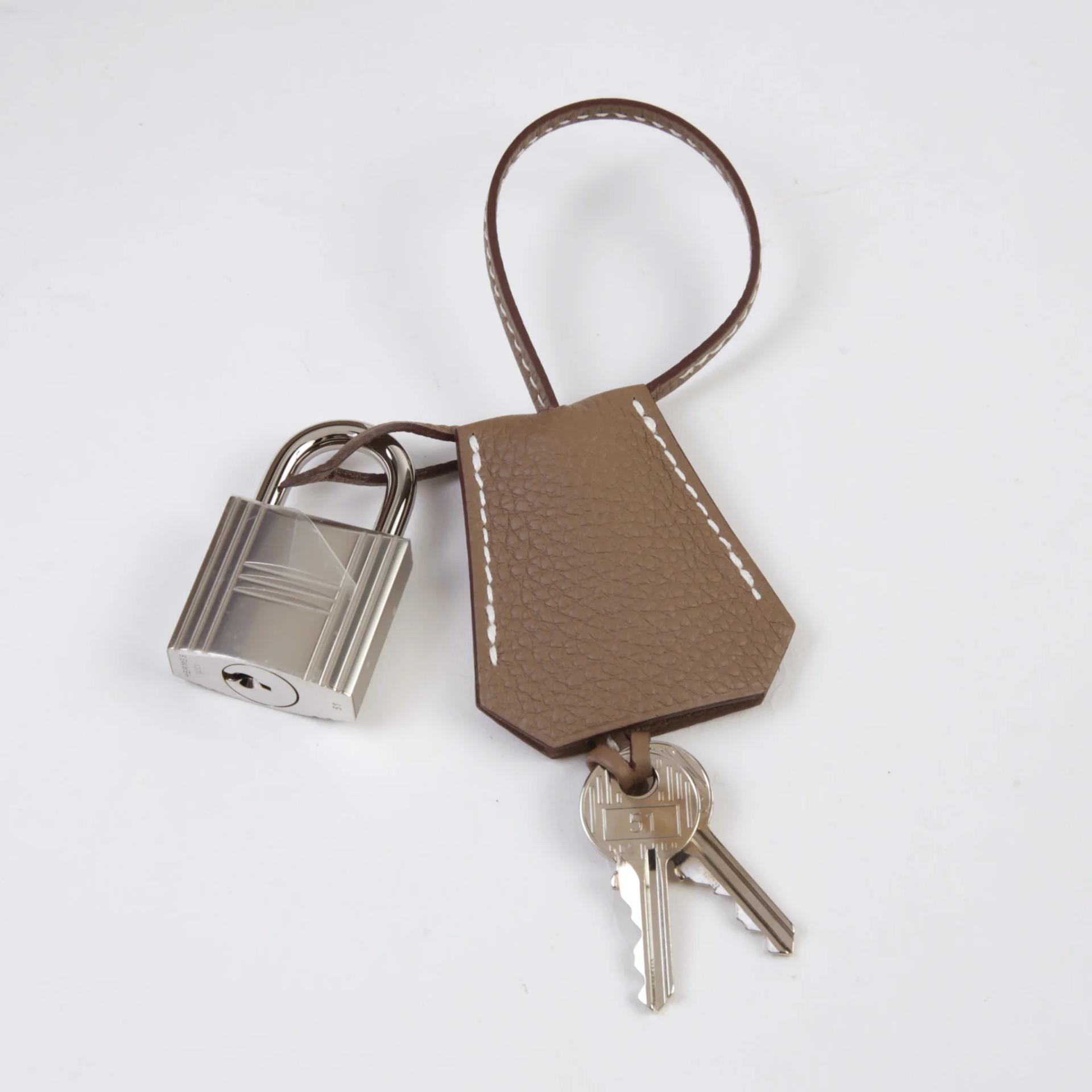Excellent ( Rank SA ) HERMÈS Kelly Messenger GM Etoupe (18) Togo Palladium hardware W (2024) - 14
