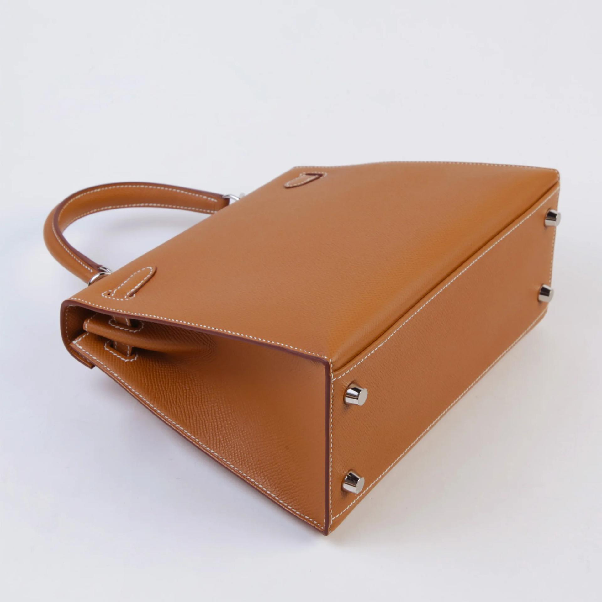 Brand New ( Rank N ) HERMÈS Kelly 25 Sellier Gold (37) Epsom Palladium hardware G (2026) - 6