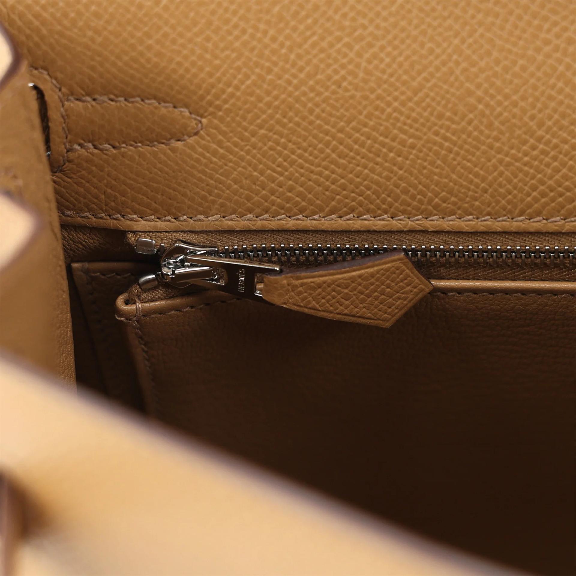 Brand New ( Rank N ) HERMÈS Kelly 25 Sellier Biscuit (4B) Epsom Palladium hardware K (2025) - 11