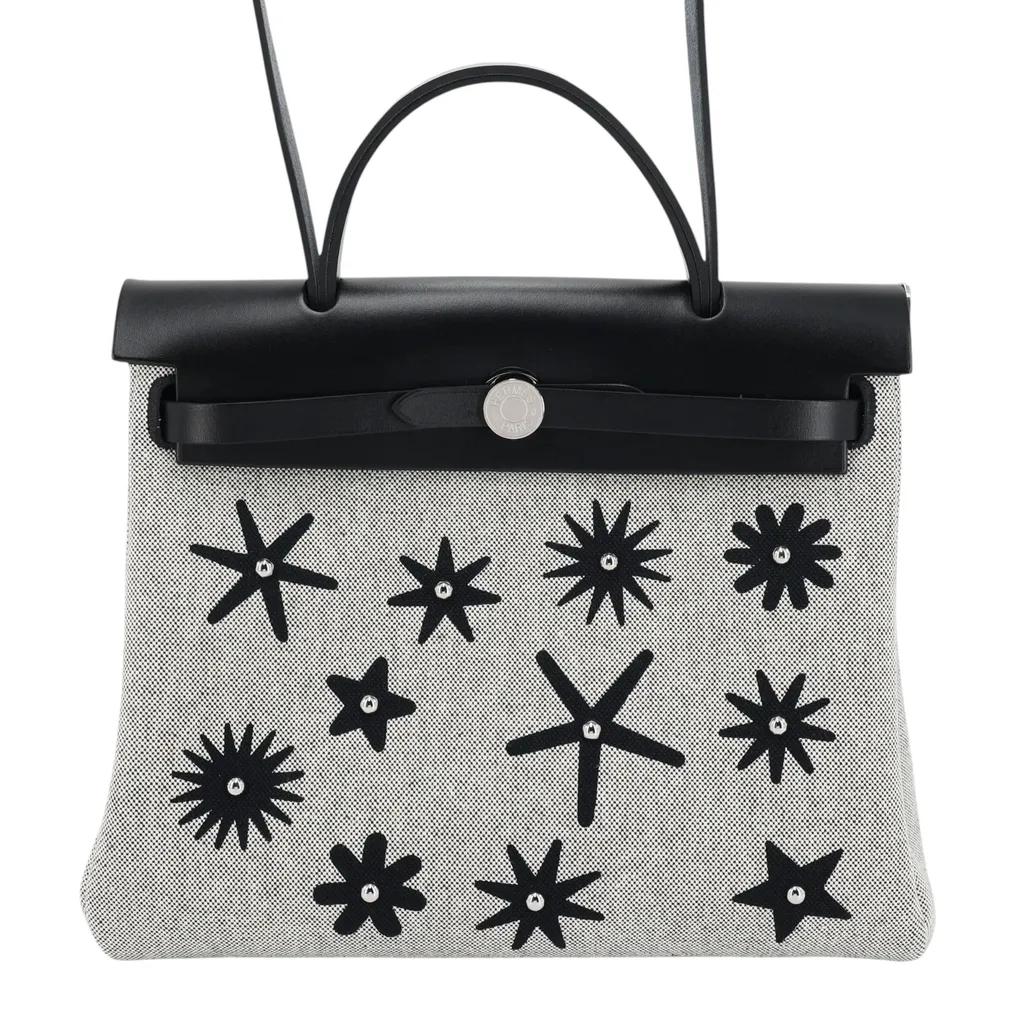 Herbag Zip 31 PM hobnailed Noir (89) Ecru