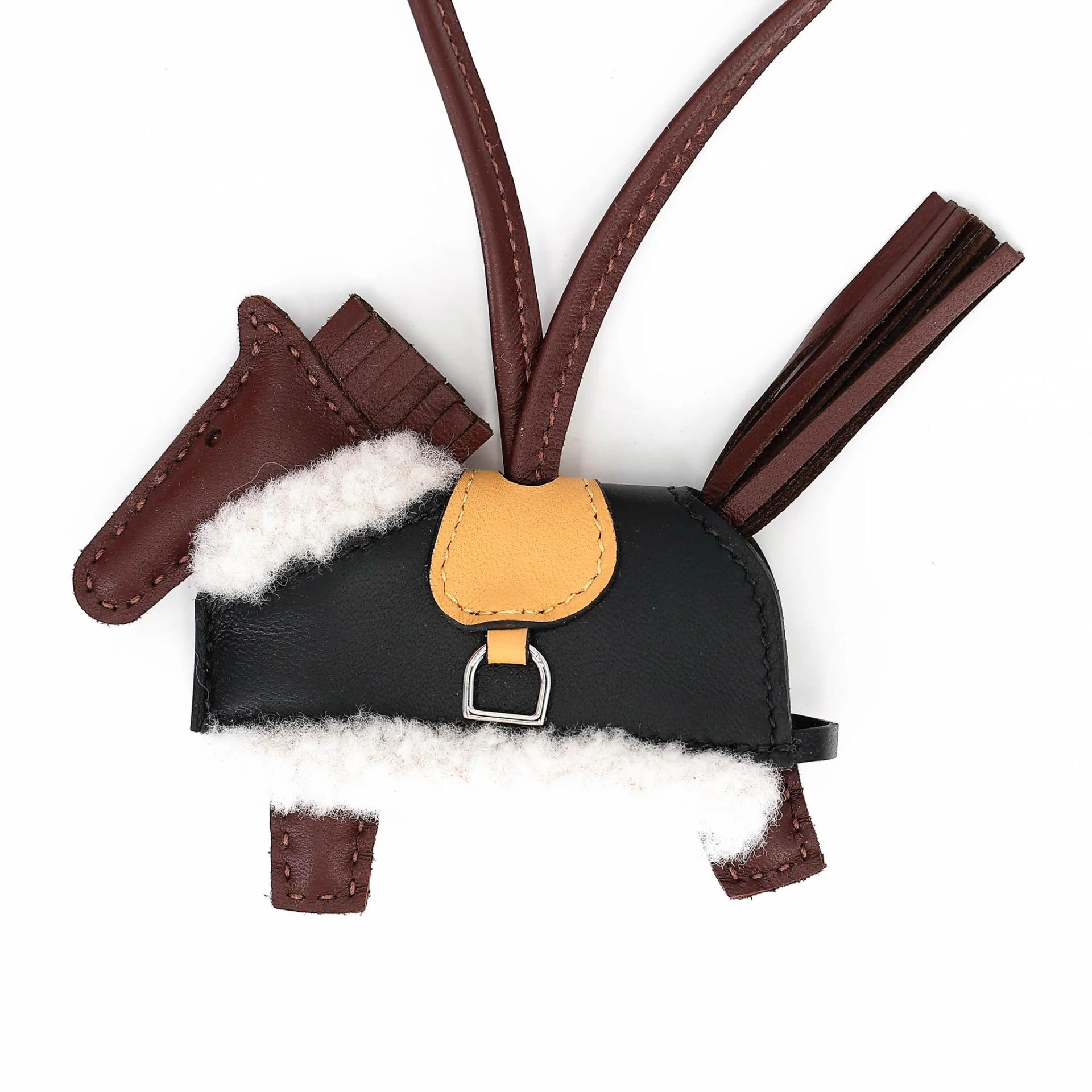 全新 HERMÈS 愛馬仕 Robeo Plush PM 小馬掛件 0G 馬鞍紅 Rouge Sellier 89 黑色 Noir (Black) 1A 玉米黃 Paille Agneau Milo 米洛羊羔皮 銀扣 G刻 2026年 - 4