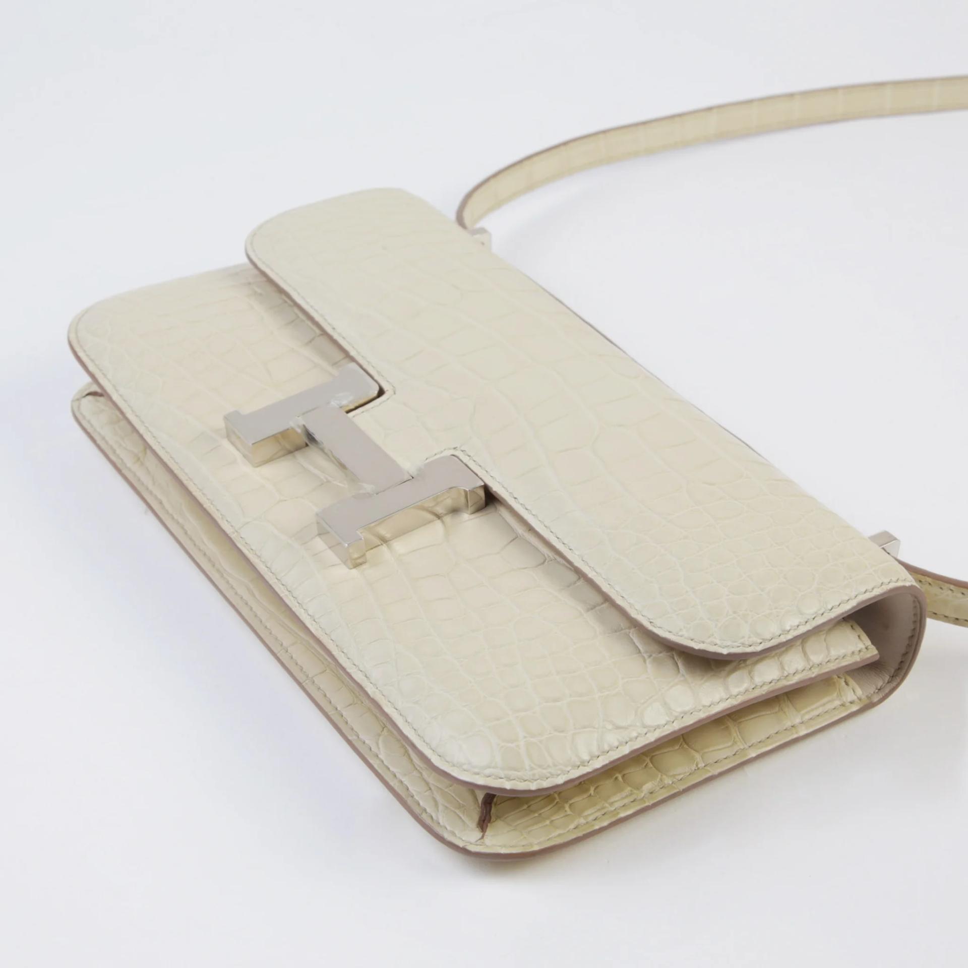 Excellent ( Rank SA ) HERMÈS Constance Elan Beton (8L) Matte Alligator Palladium hardware W (2024) - 5