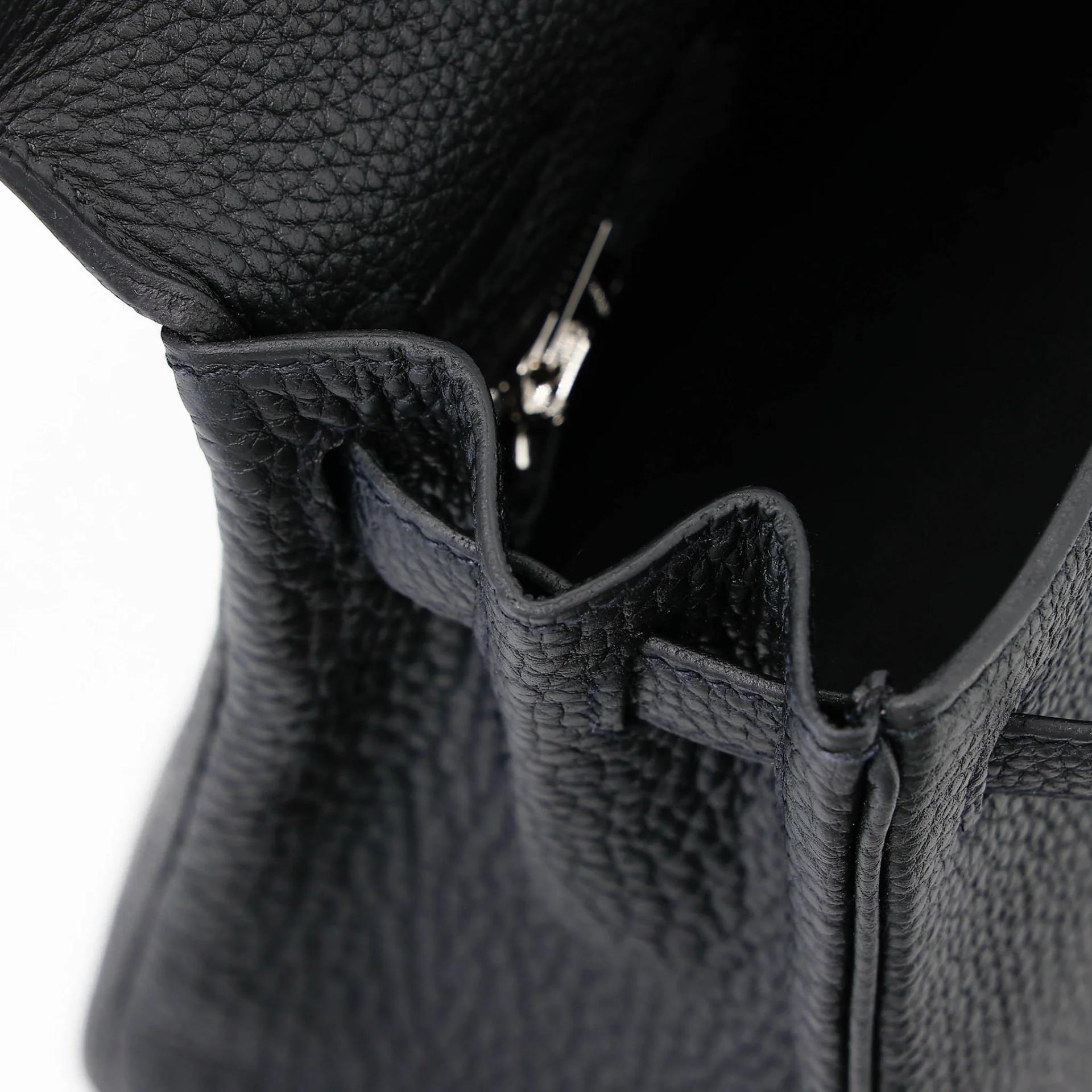 Brand New ( Rank N ) HERMÈS Kelly 25 Noir (89) Togo Palladium hardware G (2026) - 18