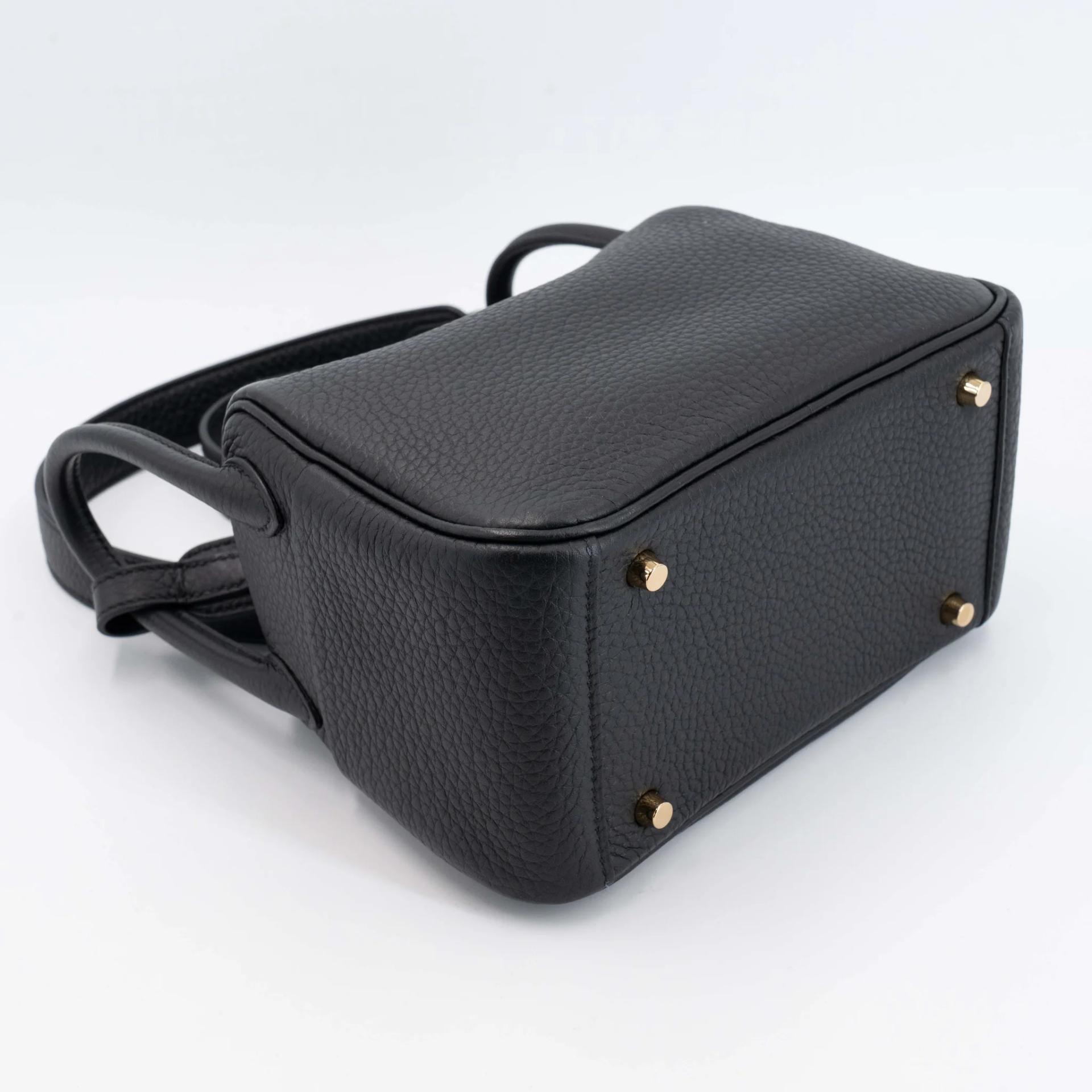Very Good ( Rank A) HERMÈS Mini Lindy II Noir (89) Clemence Gold hardware W (2024) - 8