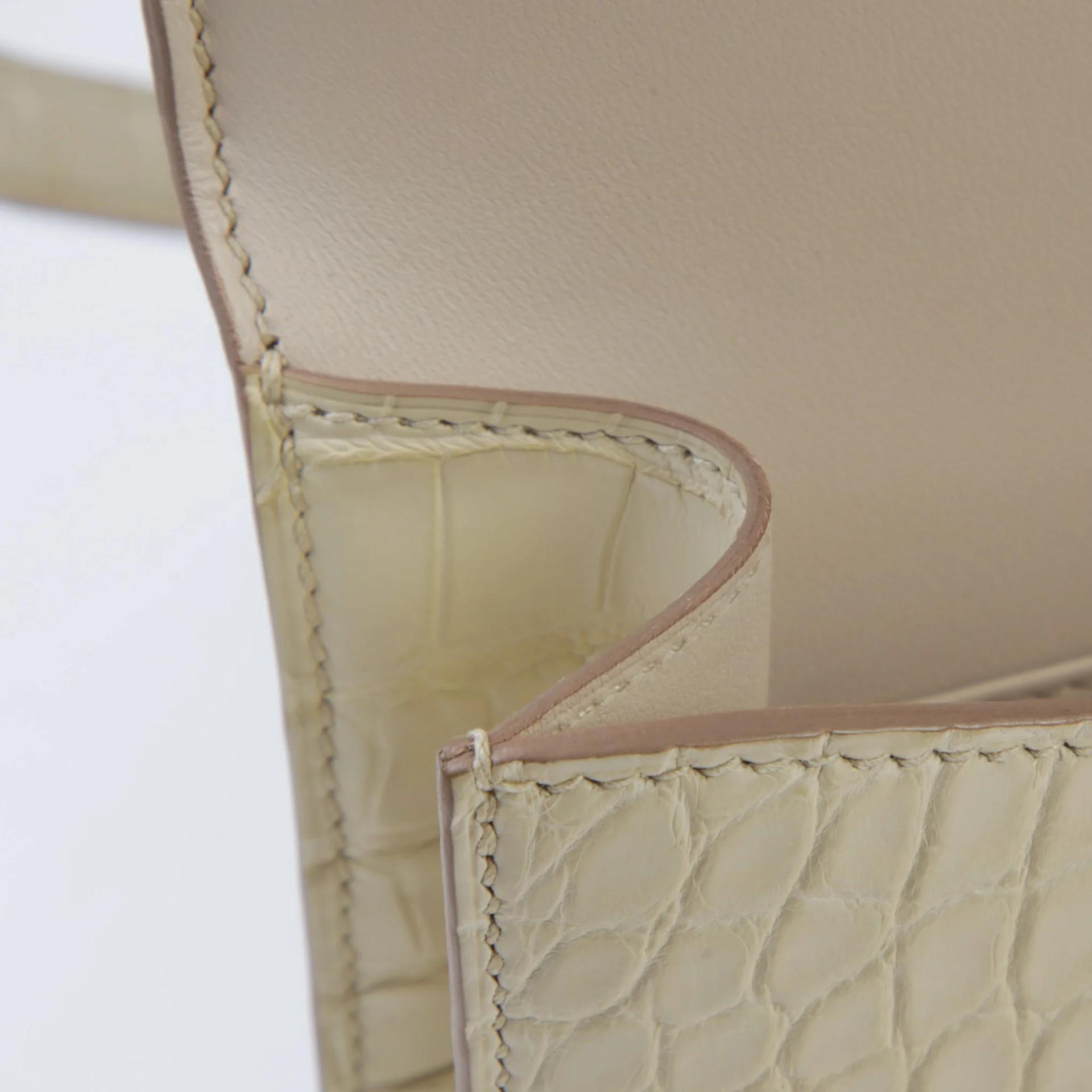 Excellent ( Rank SA ) HERMÈS Constance Elan Beton (8L) Matte Alligator Palladium hardware W (2024) - 13