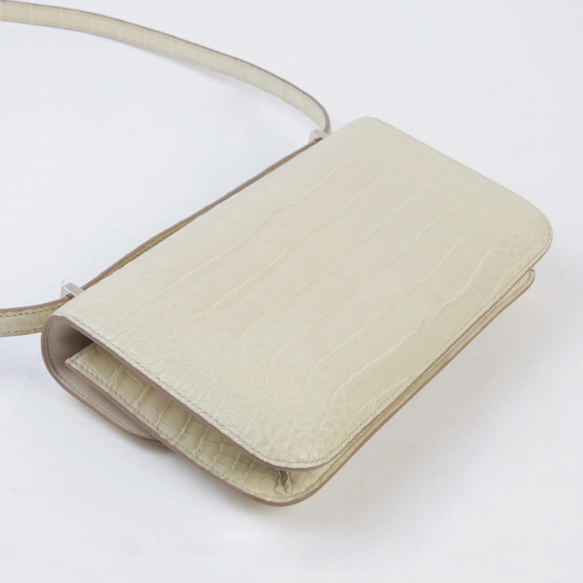 Excellent ( Rank SA ) HERMÈS Constance Elan Beton (8L) Matte Alligator Palladium hardware W (2024) - 6