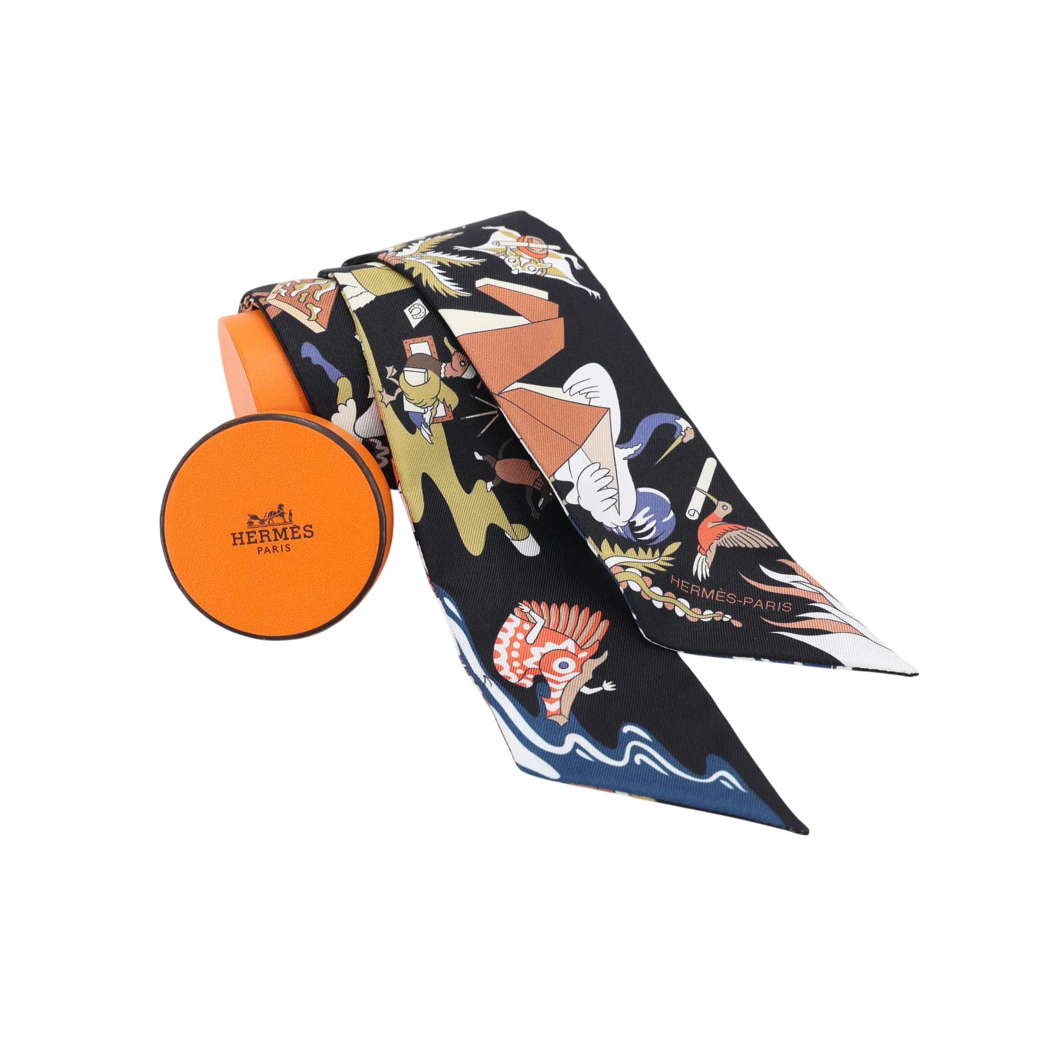 Brand New ( Rank N ) HERMÈS Twilly Academia Hippica Black Silk - 3