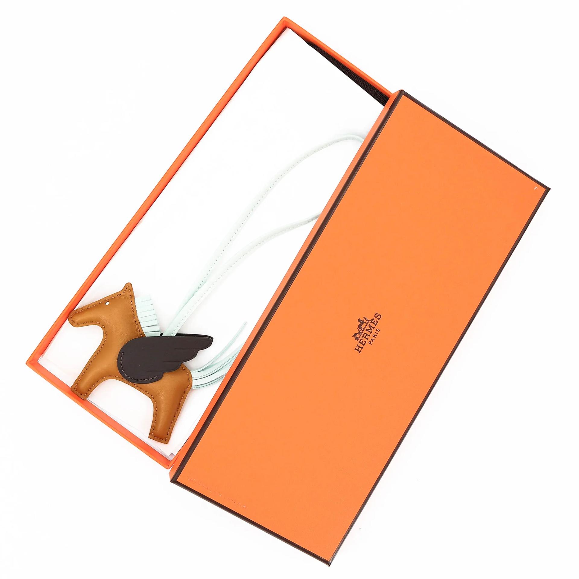 Brand New ( Rank N ) HERMÈS Rodeo Pegase PM Sesame (2S) Bai Brun（T3） Vert Peppermint (N3) Agneau Milo K (2025) - 3