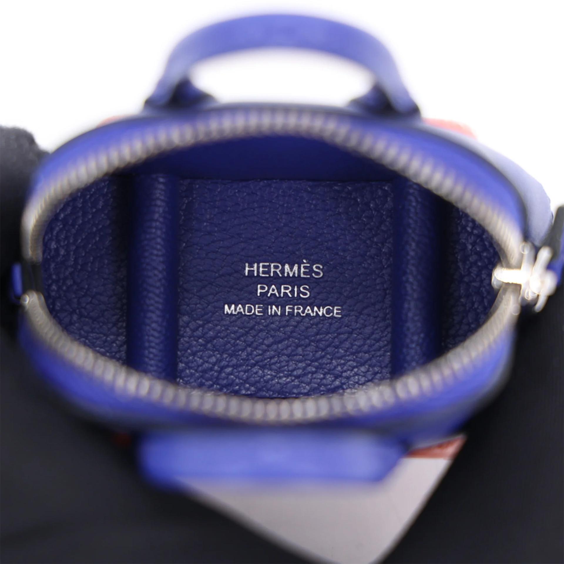 Unused ( Rank NS ) HERMÈS Bolide On Wheels Charm Bleu Electrique (7T) Orange (93) Tadelakt W (2024) - 8