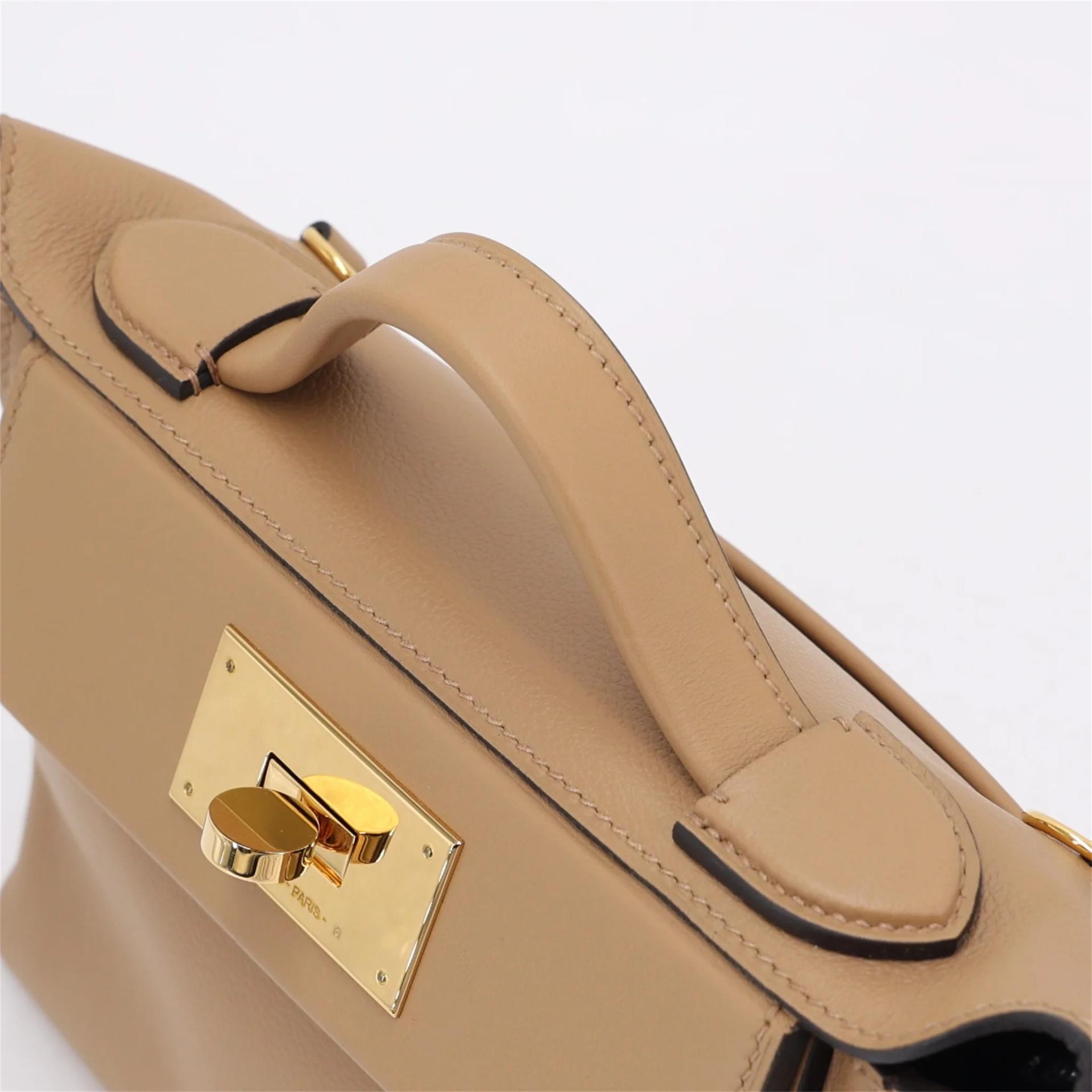 Excellent ( Rank SA ) HERMÈS 24/24 - 21 mini Chai (0M) Evercolor Gold hardware U (2022) - 3