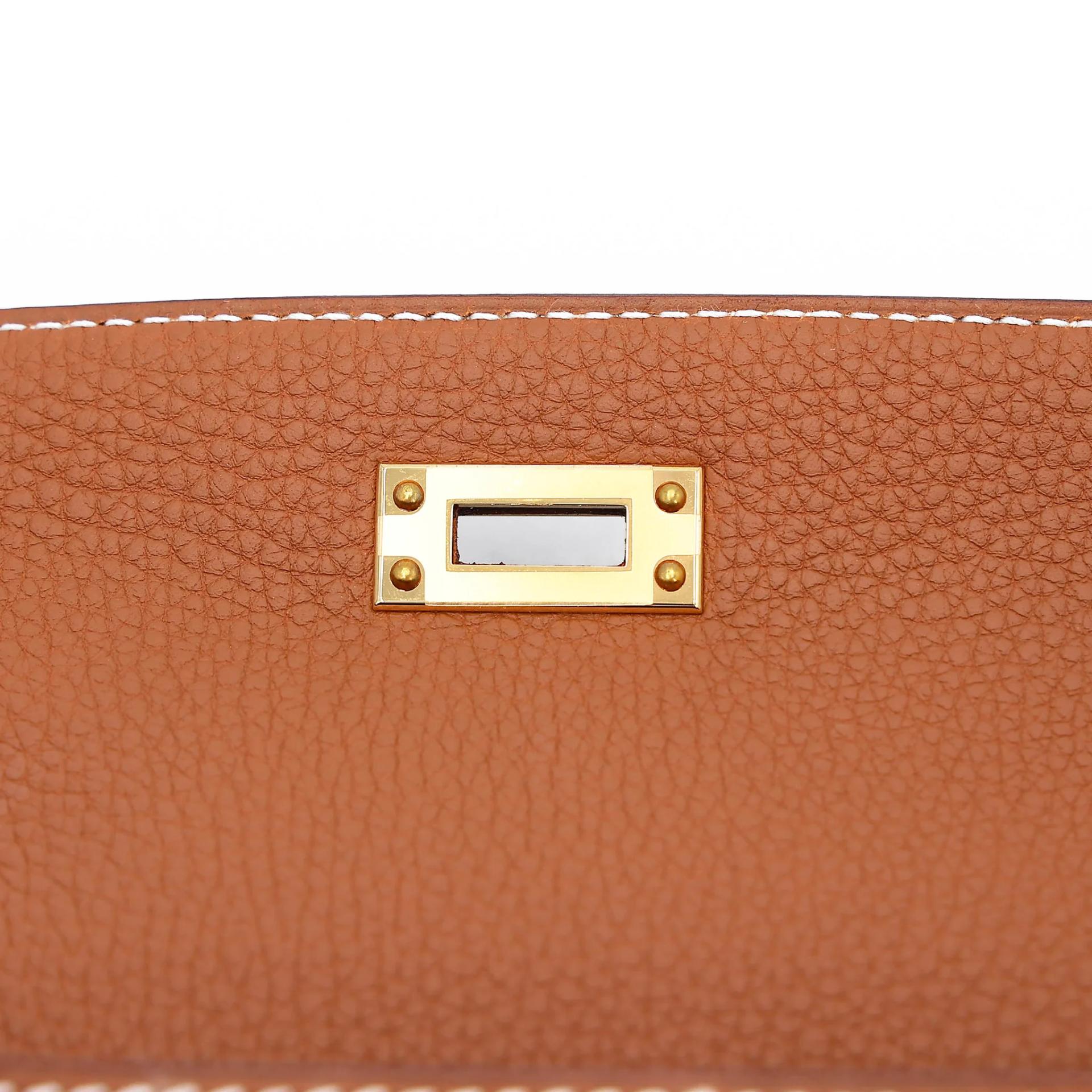 Brand New ( Rank N ) HERMÈS Kelly 25 Gold Togo Gold hardware G (2026) - 11