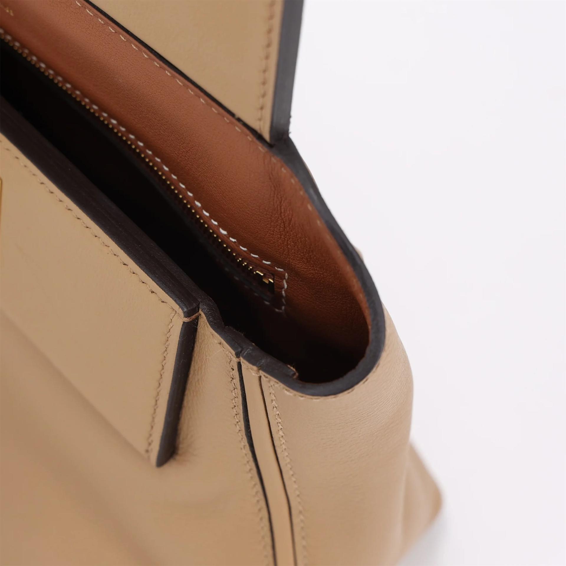 Excellent ( Rank SA ) HERMÈS 24/24 - 21 mini Chai (0M) Evercolor Gold hardware U (2022) - 15