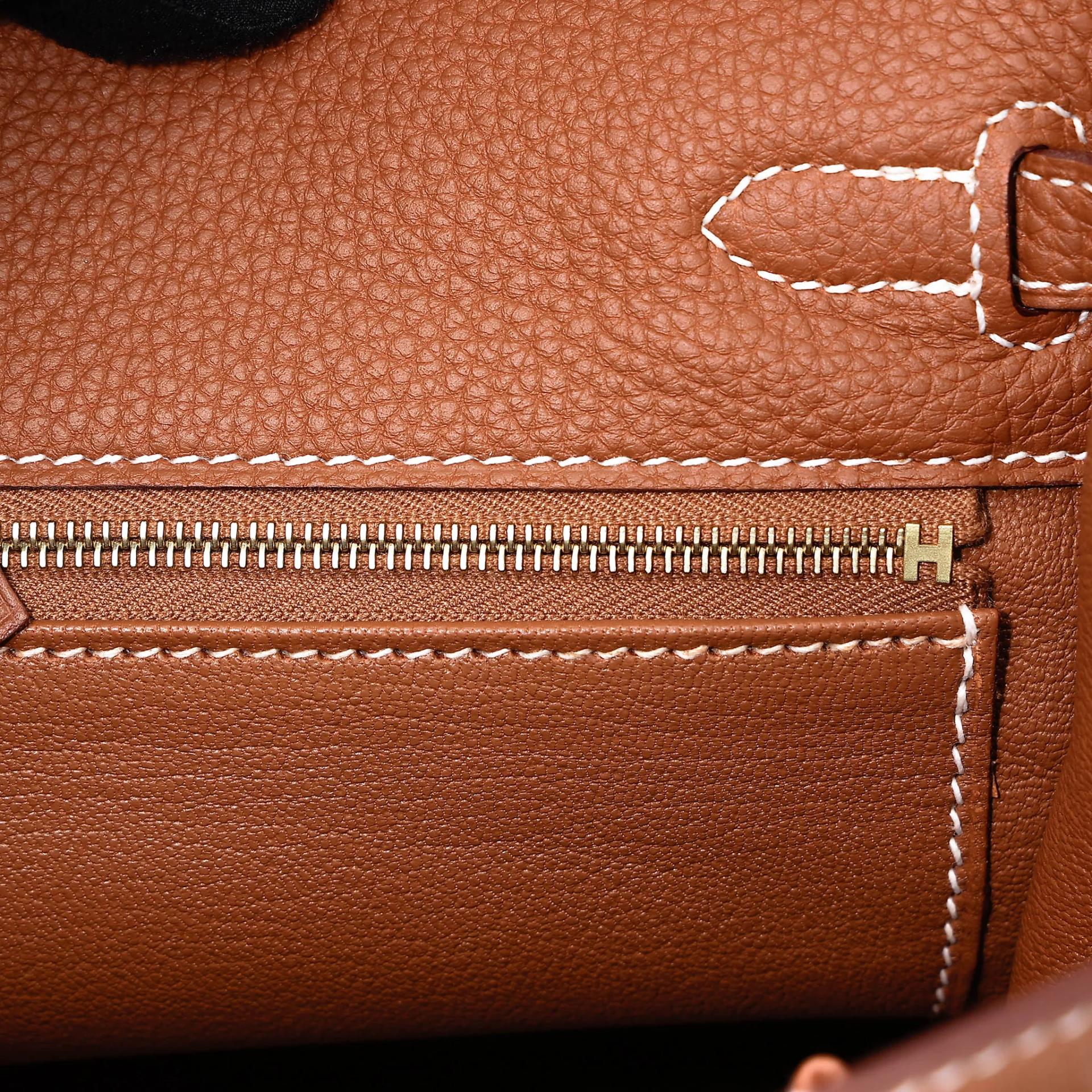 Brand New ( Rank N ) HERMÈS Kelly 25 Gold Togo Gold hardware G (2026) - 14