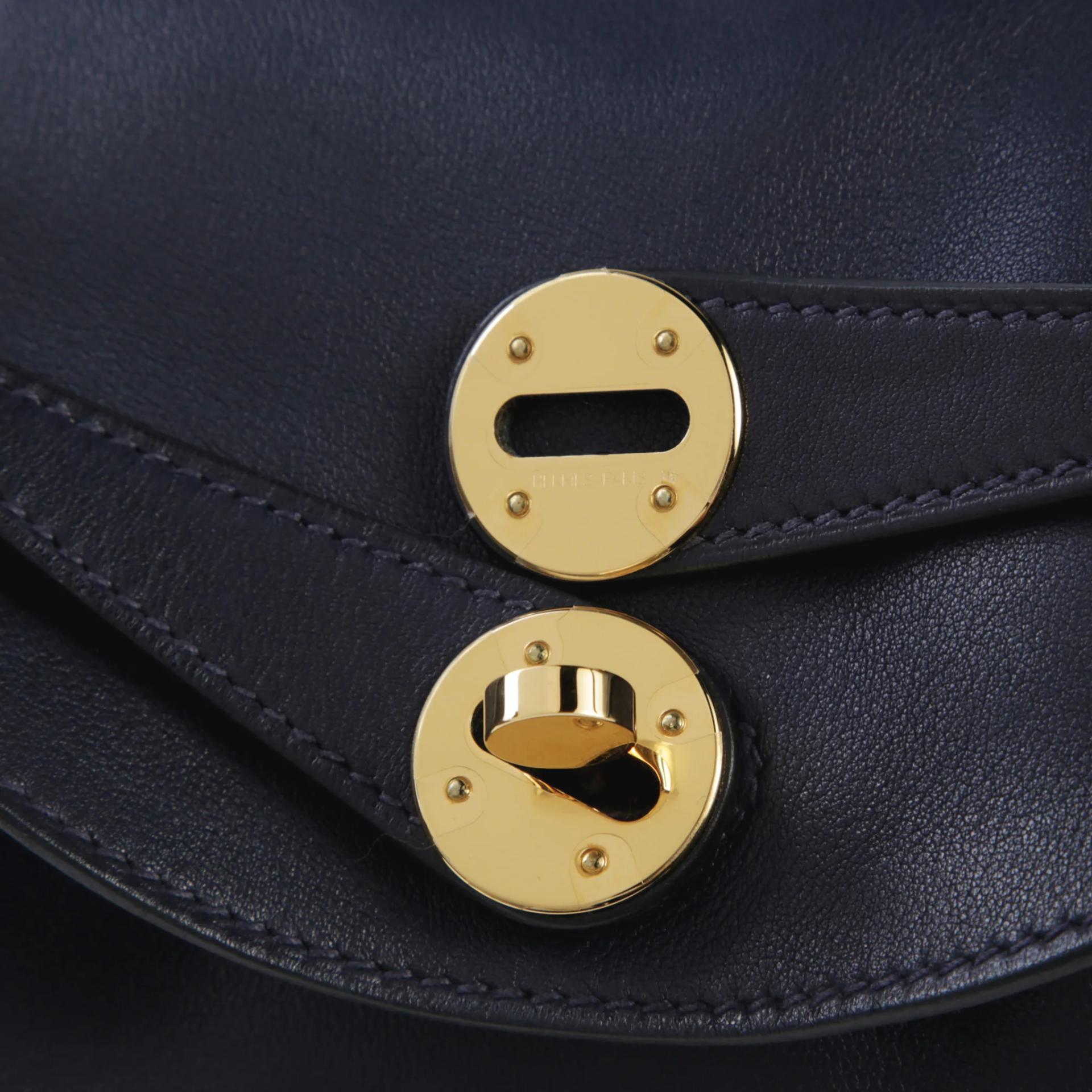 A美品 HERMÈS 爱马仕 Lindy 26 Touch 2Z 午夜蓝 Bleu Nuit •• 尼罗鳄 雾面 Evergrain皮 金扣 Y刻 2020年 - 8
