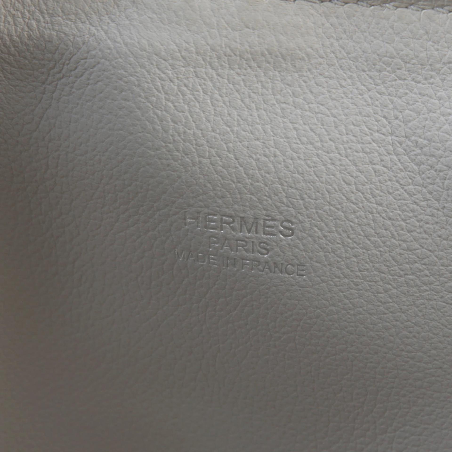 Very Good ( Rank A) HERMÈS Limited Edition Bolide 45 Gris Perle (80) Rouge Casaque (Q5) Evercolor Palladium hardware C (2018) - 10
