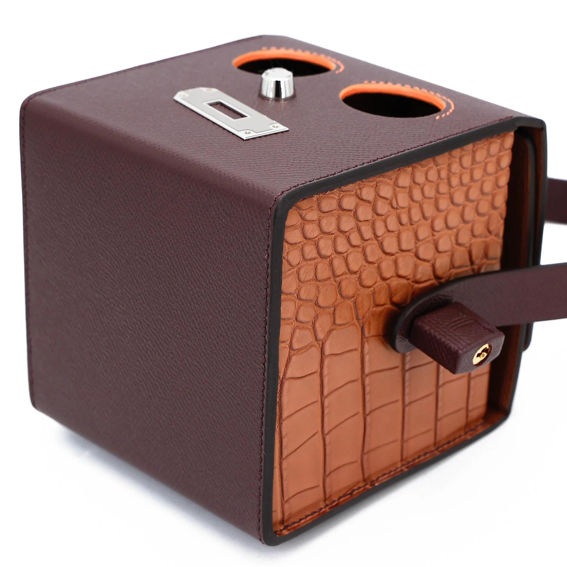 Unused ( Rank NS ) HERMÈS Limited Edition Robot cube minaudiere Rouge Sellier (0G) Gold (37) Epsom Matte Alligator Palladium hardware Gold hardware - 7