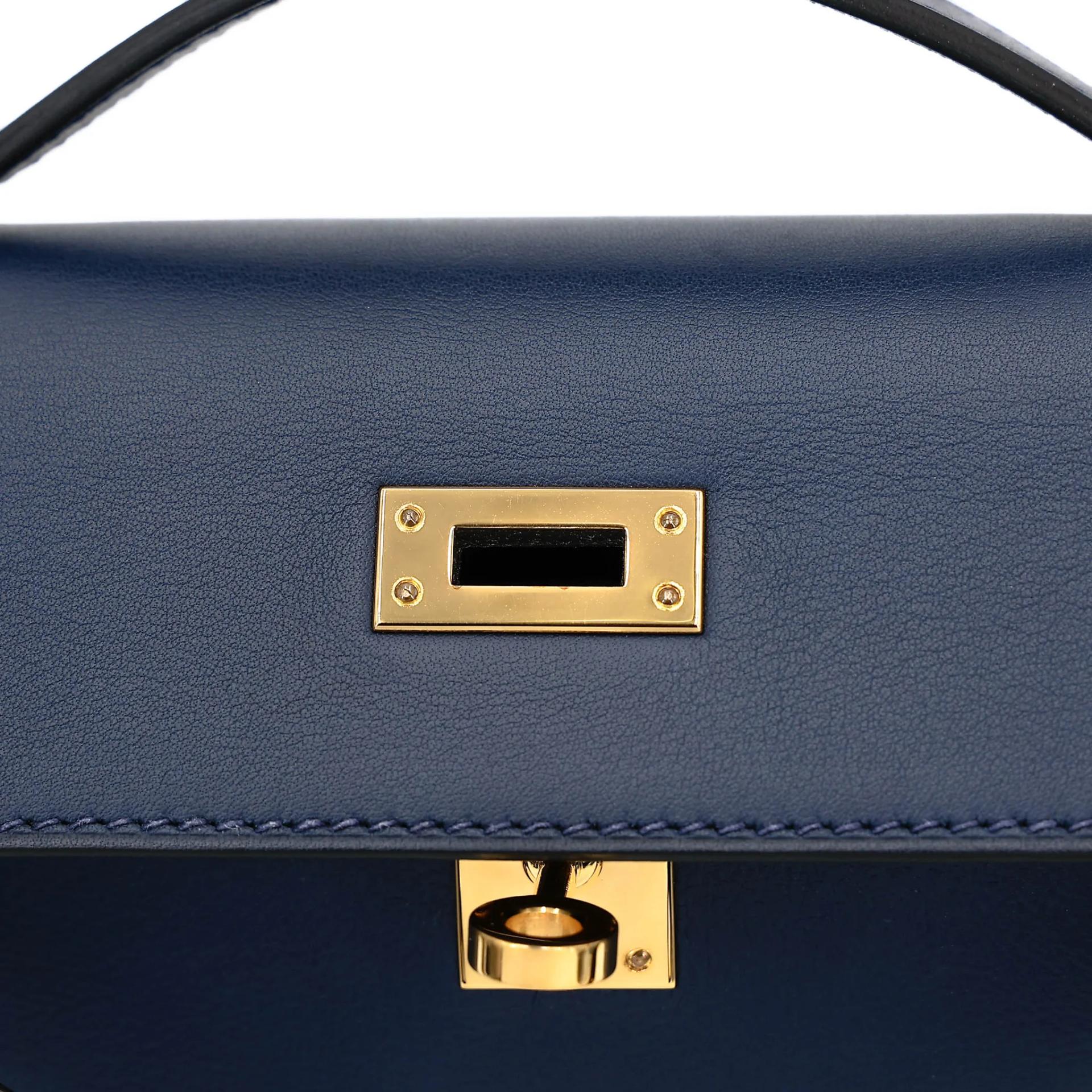 Very Good ( Rank A) HERMÈS Kelly Pochette Bleu Saphir (73) Swift Gold hardware Y (2020) - 12