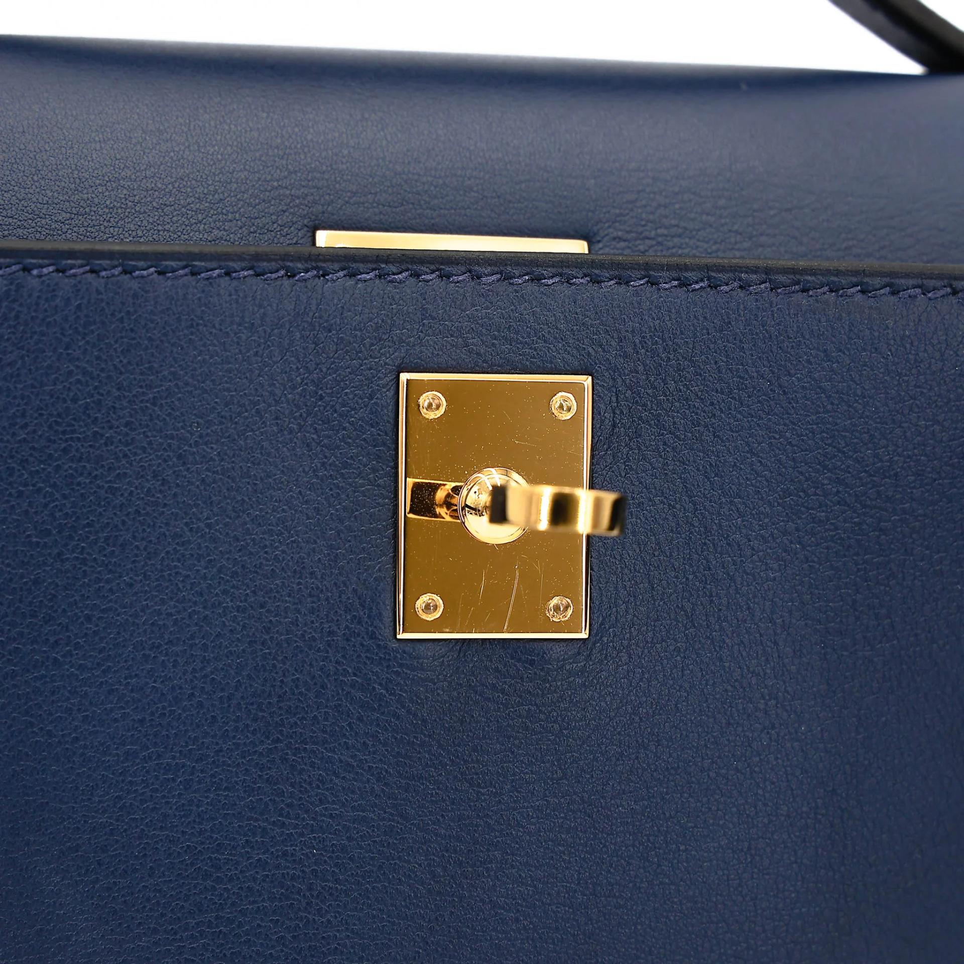 Very Good ( Rank A) HERMÈS Kelly Pochette Bleu Saphir (73) Swift Gold hardware Y (2020) - 15