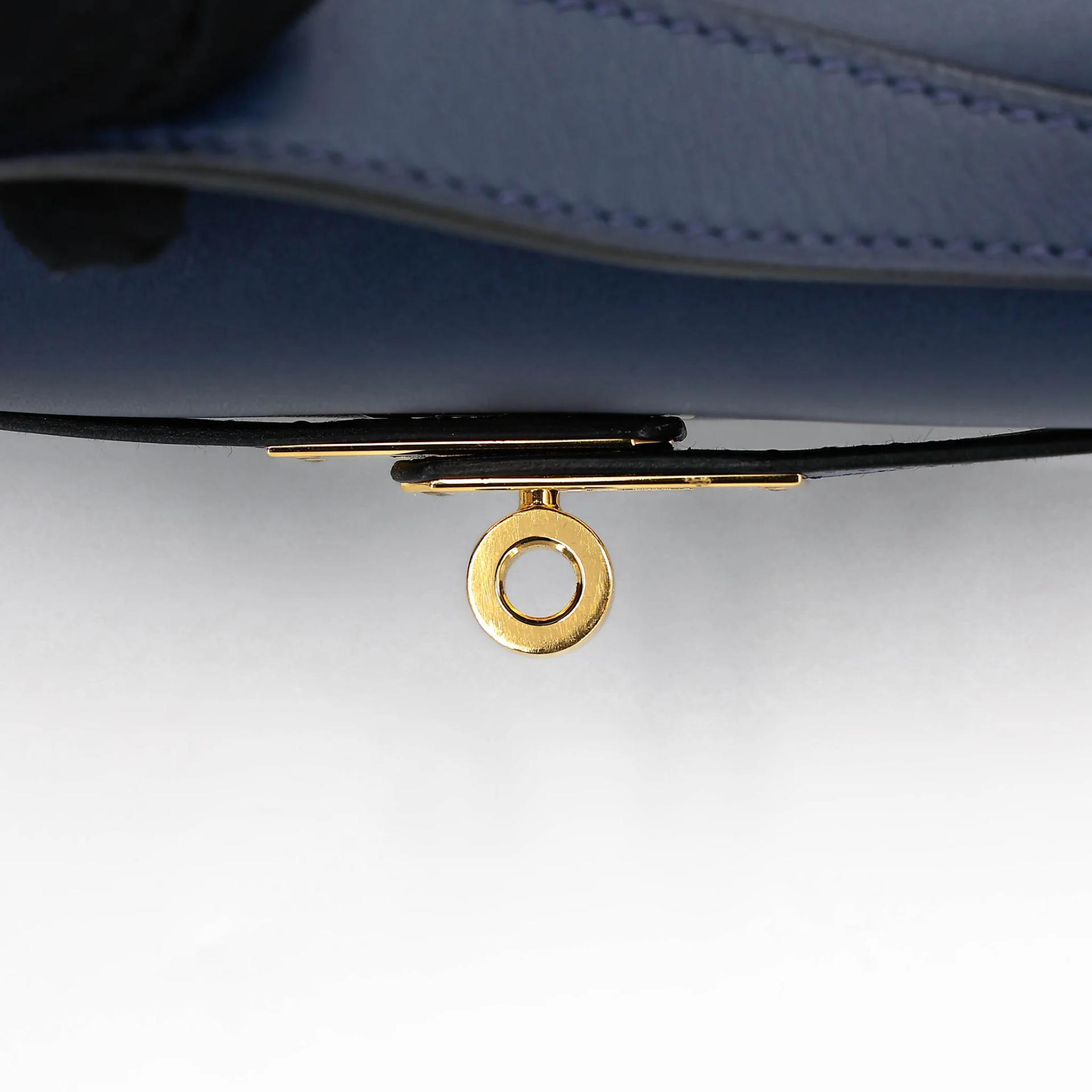 Very Good ( Rank A) HERMÈS Kelly Pochette Bleu Saphir (73) Swift Gold hardware Y (2020) - 11