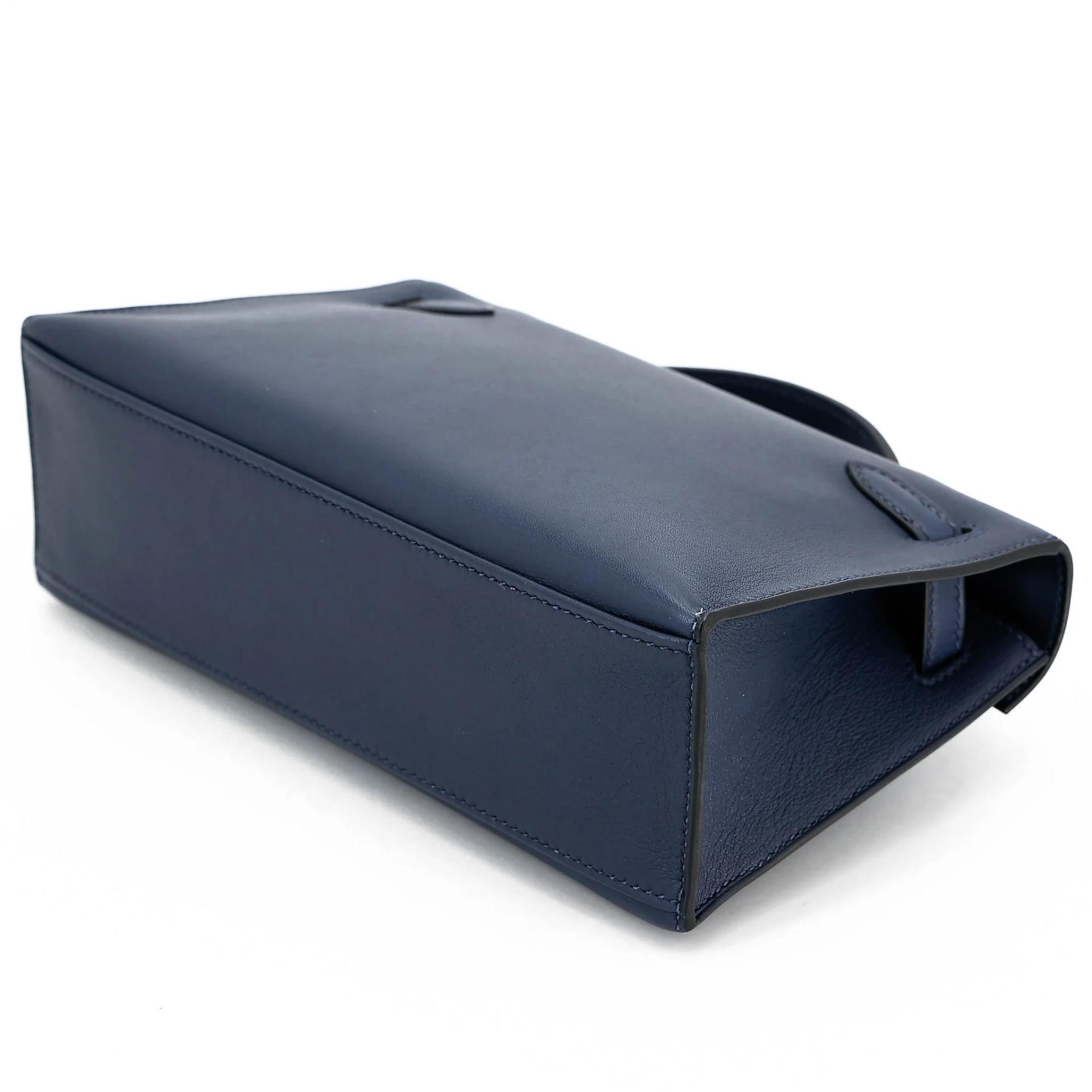 Very Good ( Rank A) HERMÈS Kelly Pochette Bleu Saphir (73) Swift Gold hardware Y (2020) - 6
