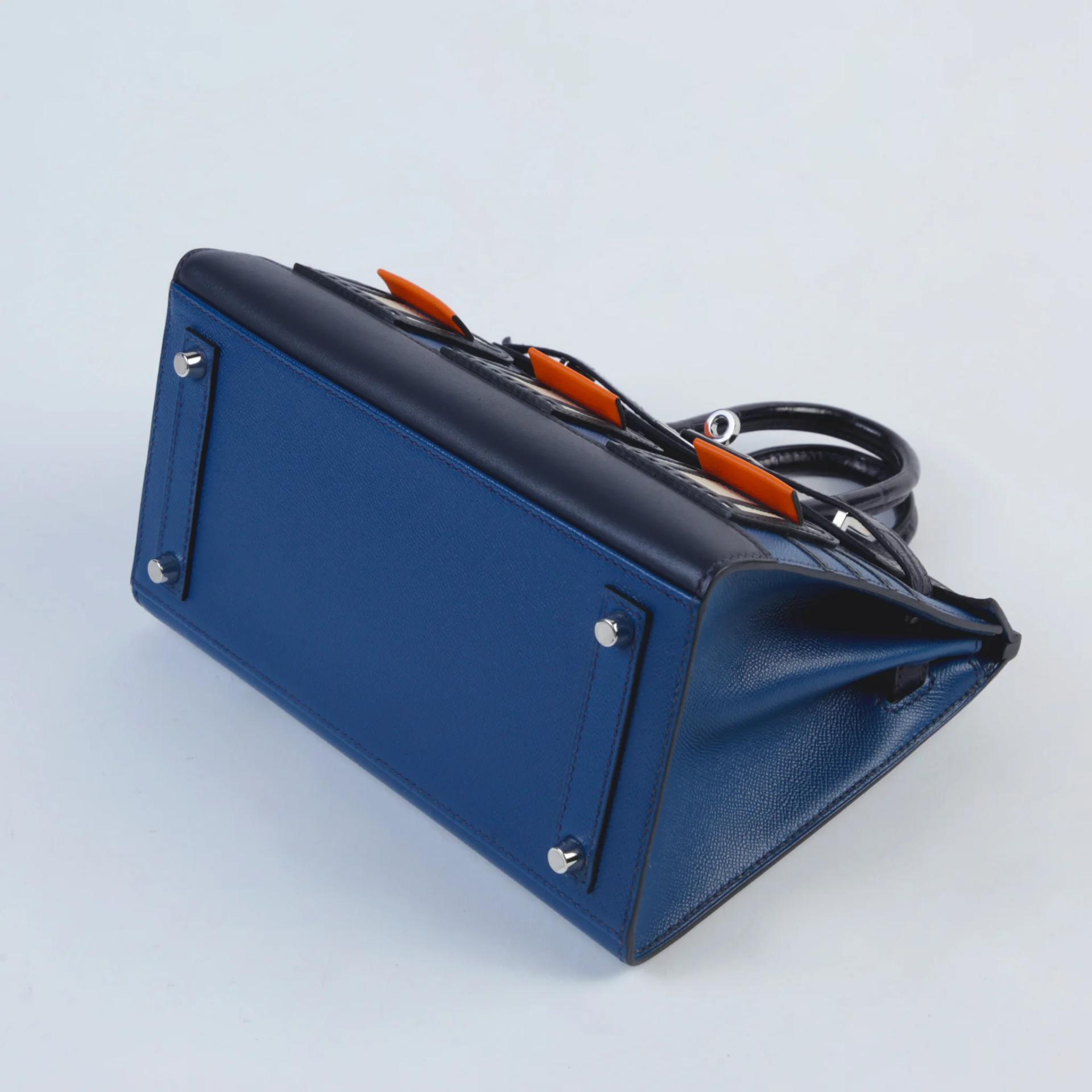 Excellent ( Rank SA ) HERMÈS Limited Edition Birkin Faubourg 20 Sellier Deep Blue (S4) Blue Marine (78) Madame Matte Alligator Palladium hardware D (2019) - 5