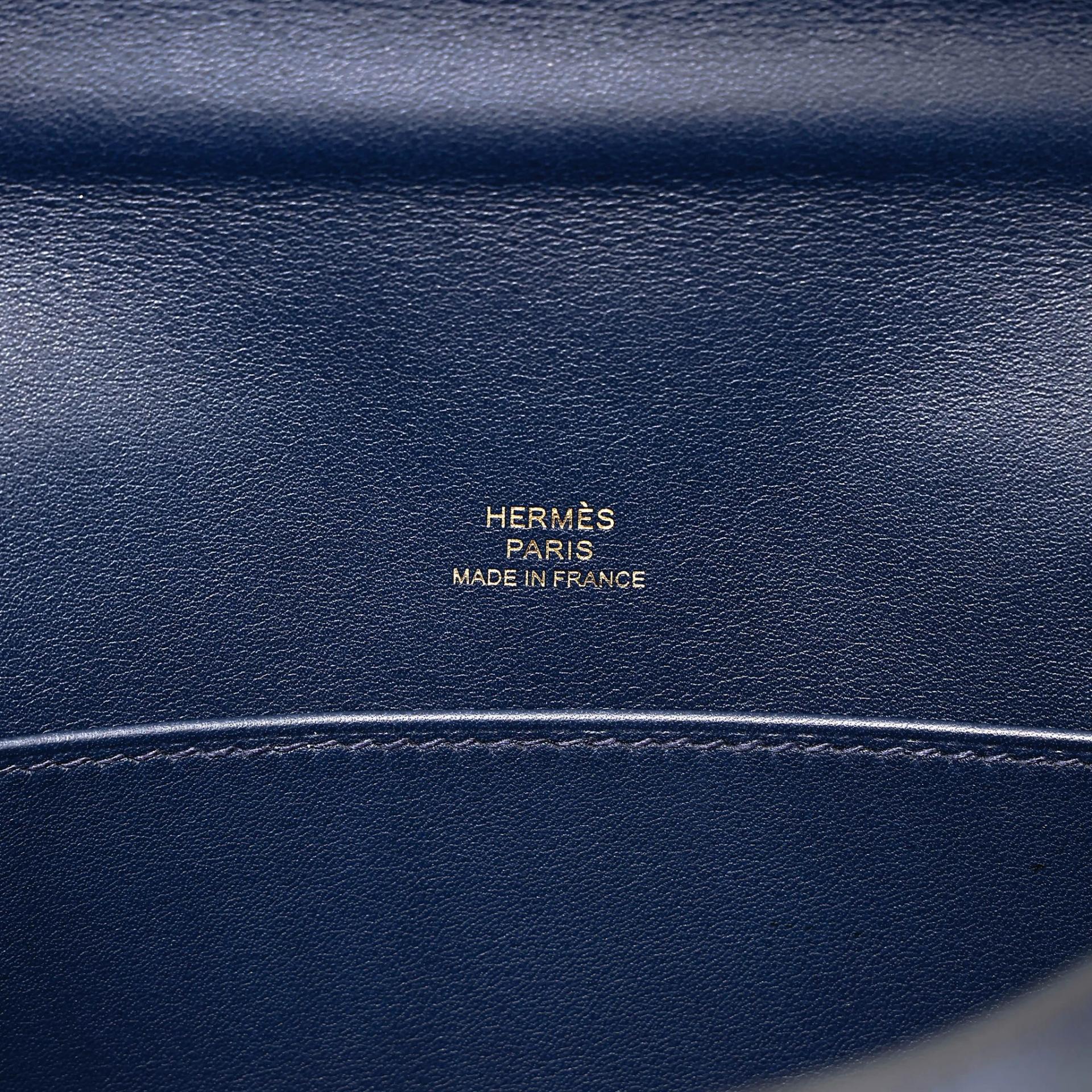 Very Good ( Rank A) HERMÈS Kelly Pochette Bleu Saphir (73) Swift Gold hardware Y (2020) - 16