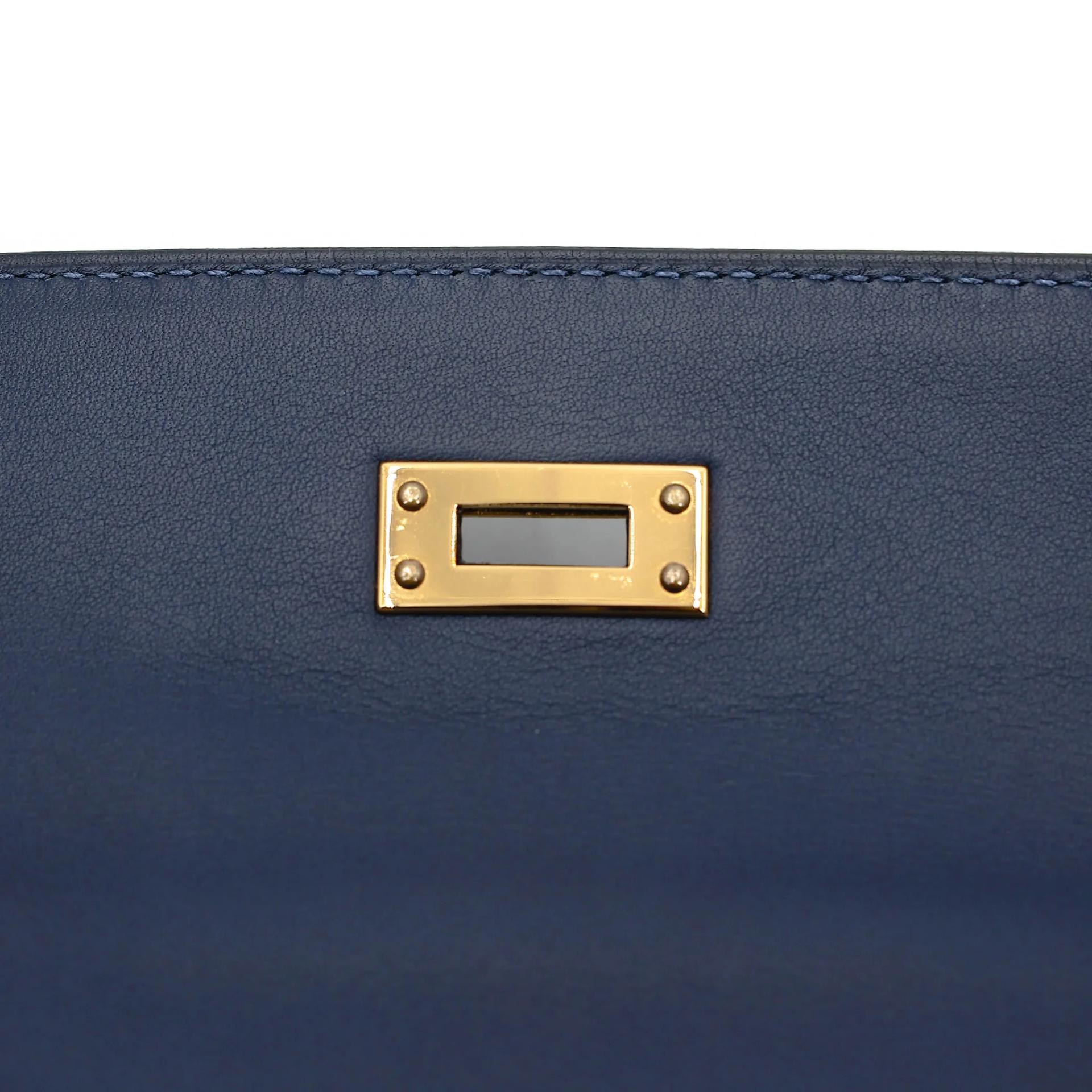 Very Good ( Rank A) HERMÈS Kelly Pochette Bleu Saphir (73) Swift Gold hardware Y (2020) - 13