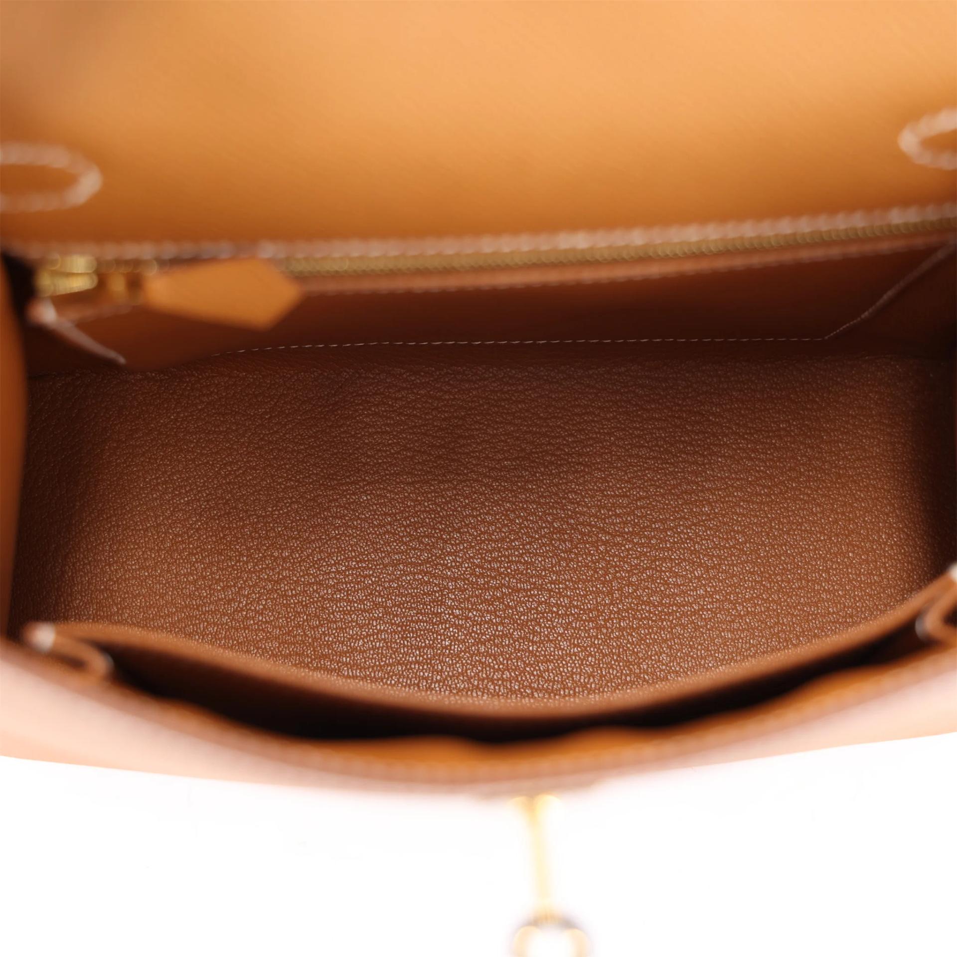 Unused ( Rank NS ) HERMÈS Kelly 25 Sellier Gold (37) Epsom Gold hardware G (2026) - 11